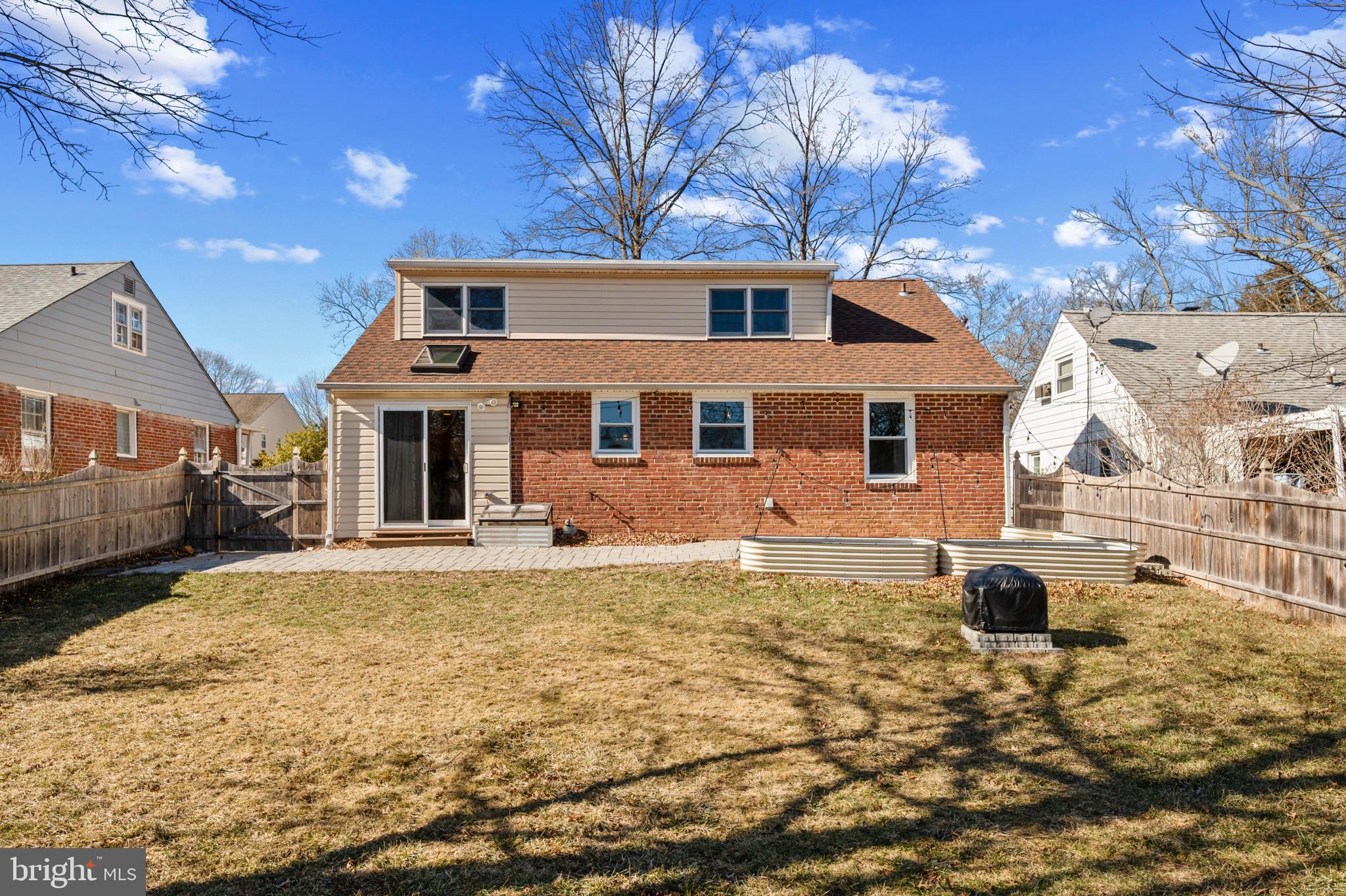 GLENSIDE GARDENS - Residential