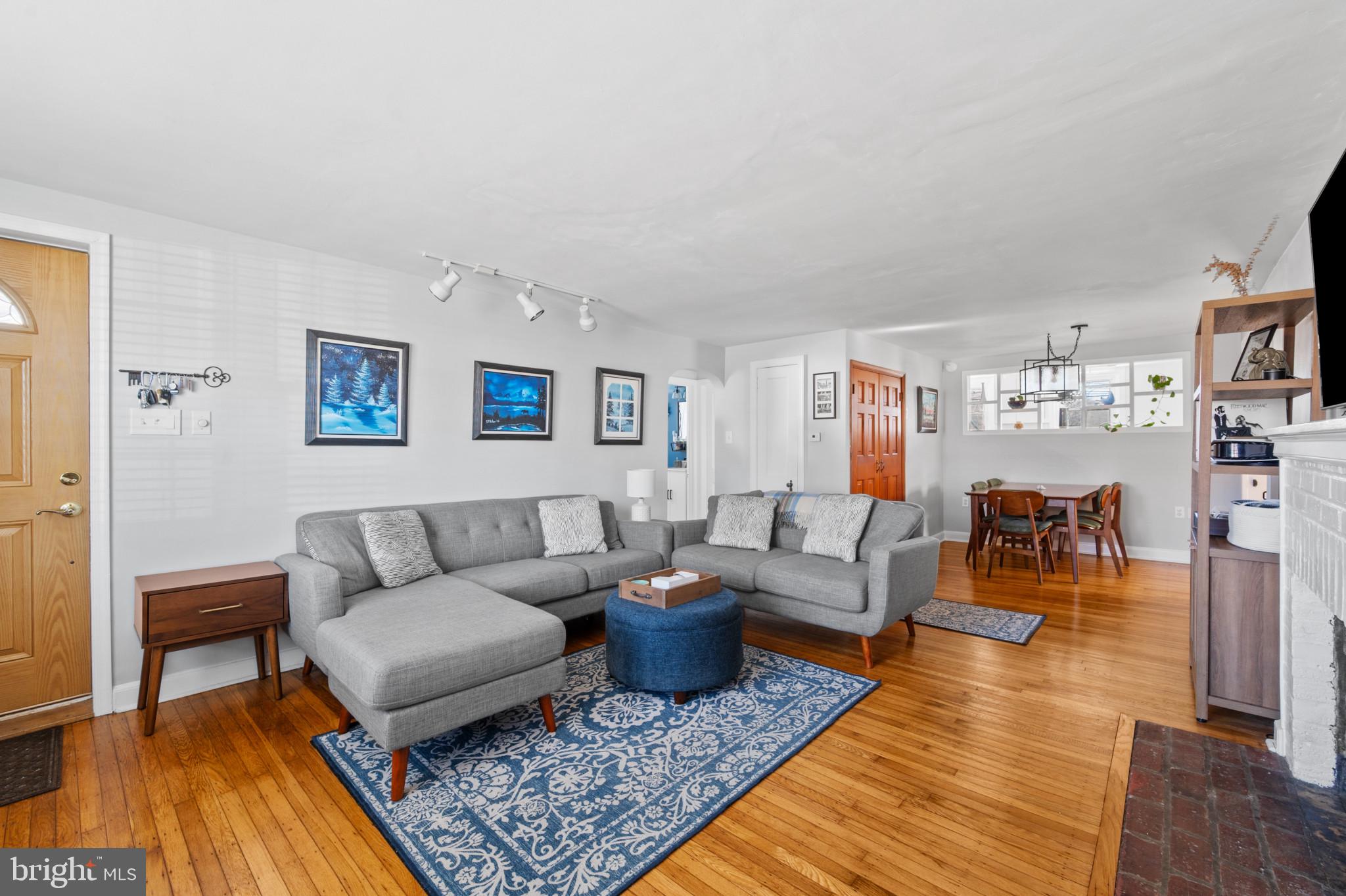 GLENSIDE GARDENS - Residential