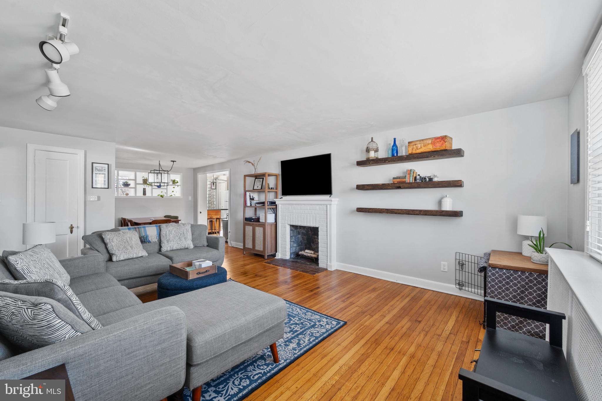 GLENSIDE GARDENS - Residential