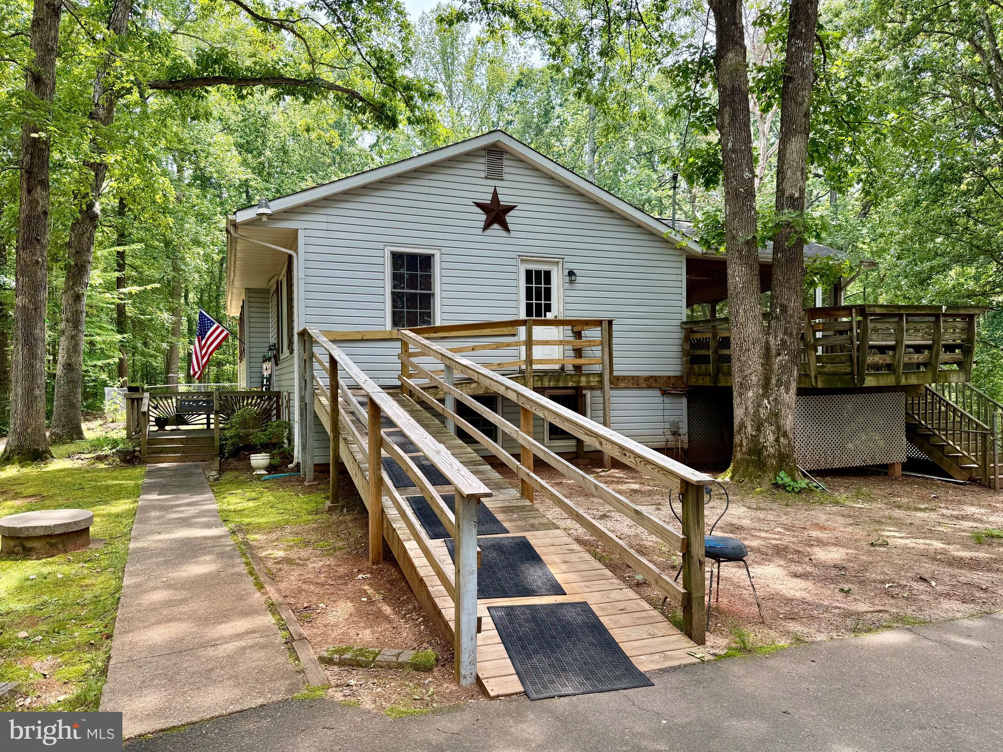 2257 MOUNTAIN VIEW ROAD