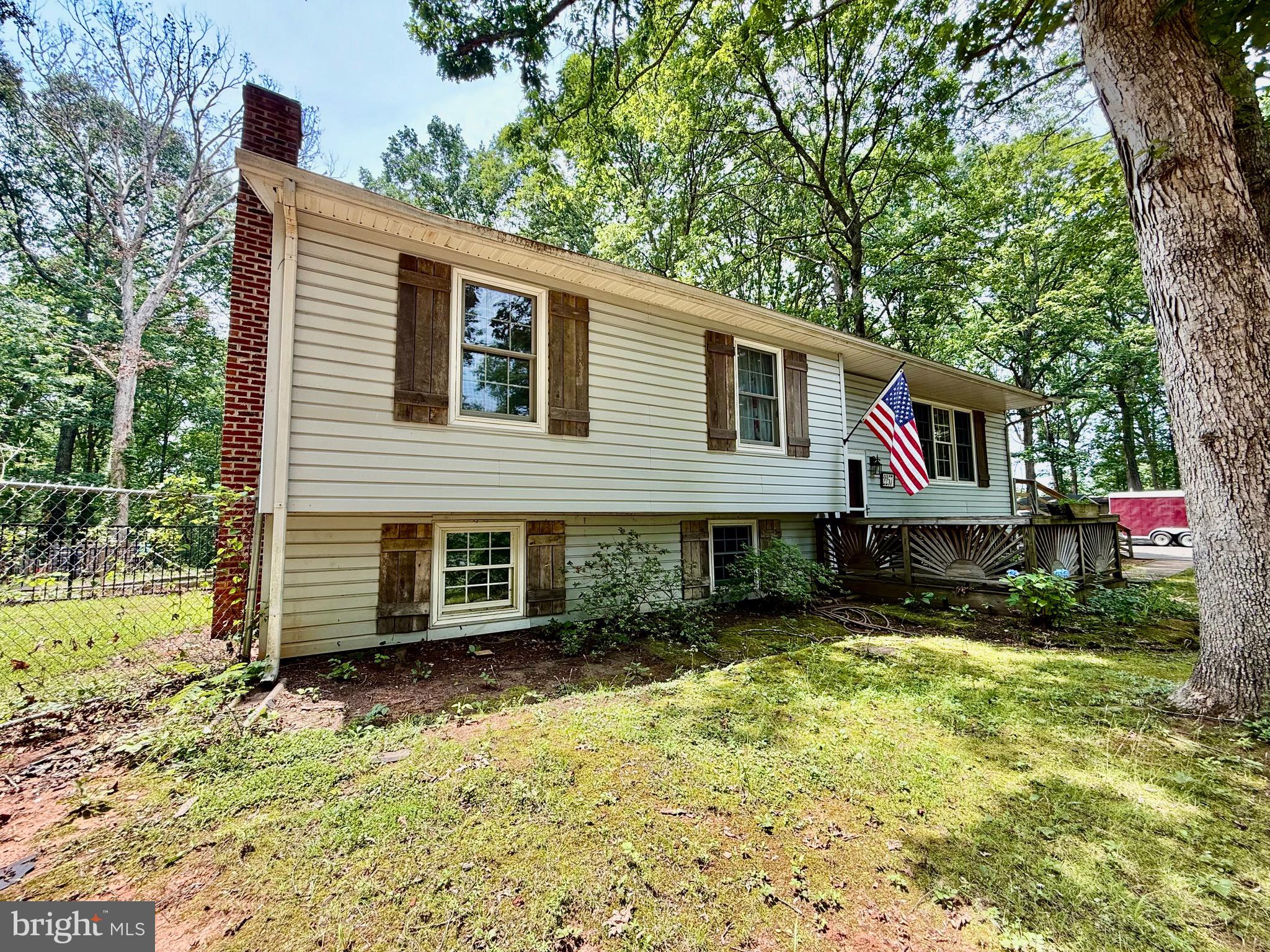 2257 MOUNTAIN VIEW ROAD