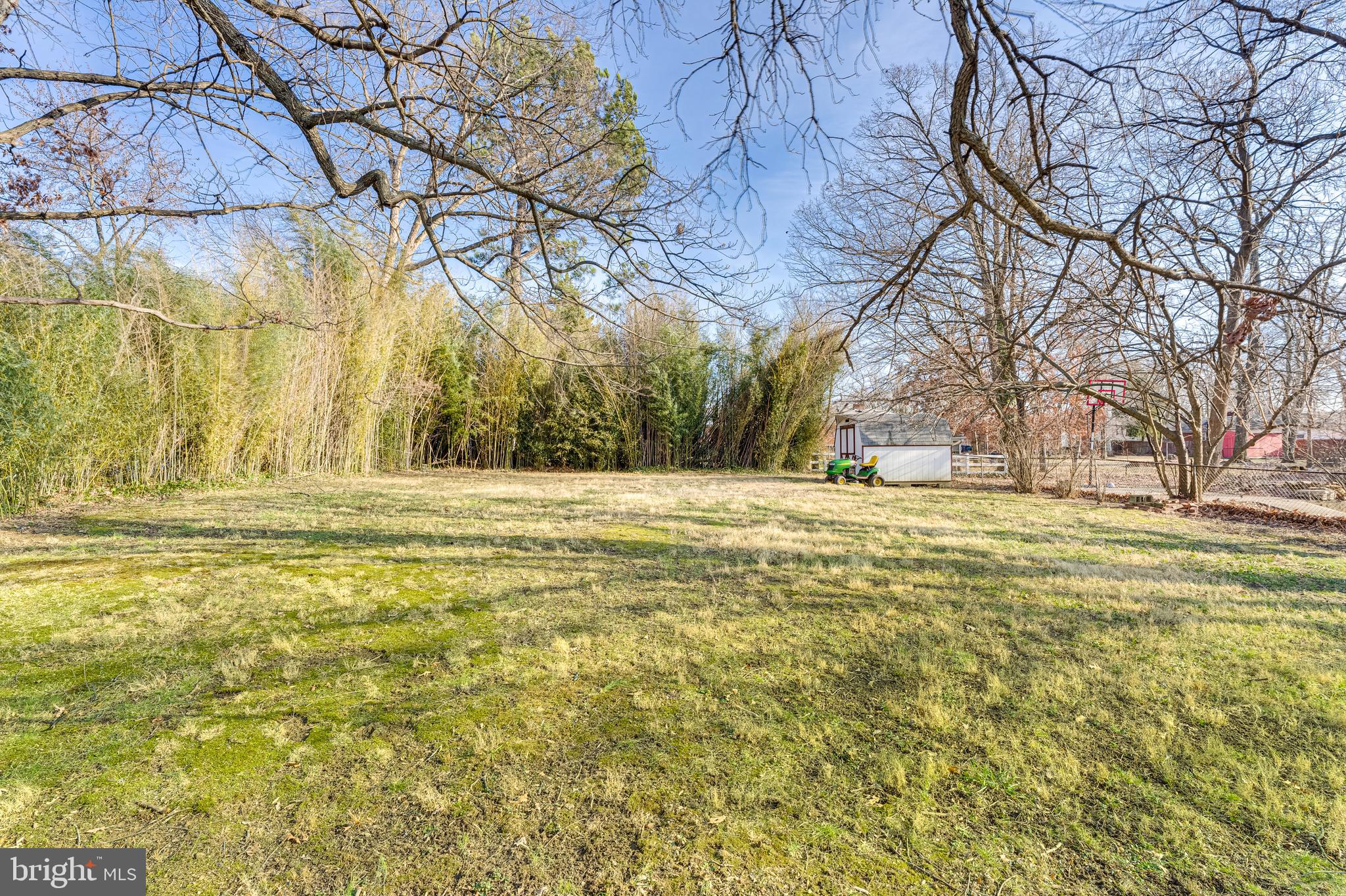 BARNABY MANOR OAKS - Residential