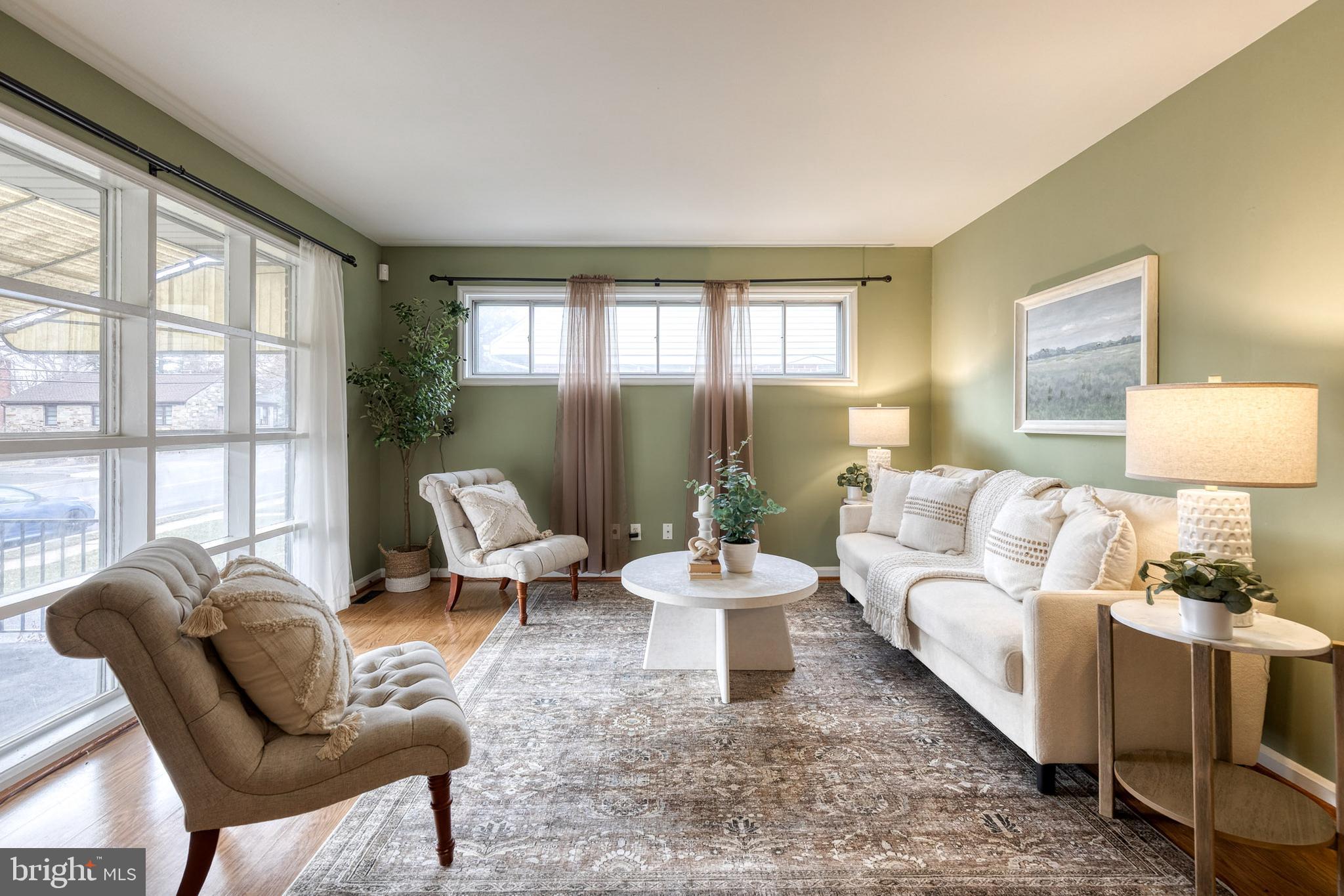 WILLIAMSBURG - Residential