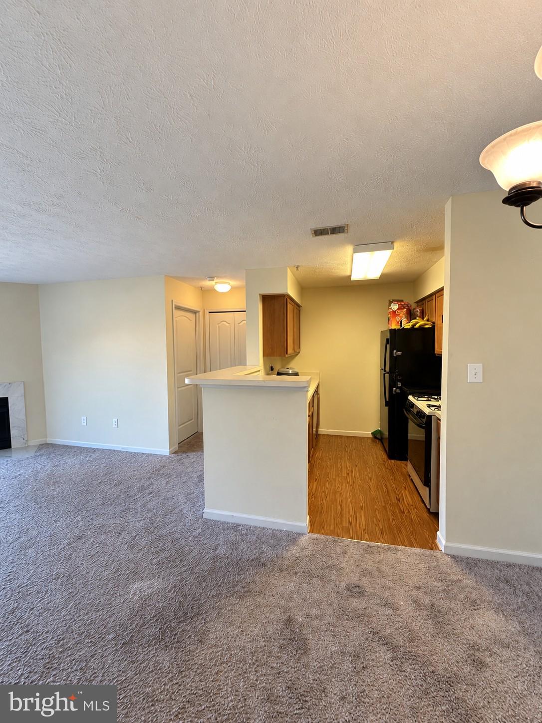 8911 TOWN CENTER CIRCLE 201