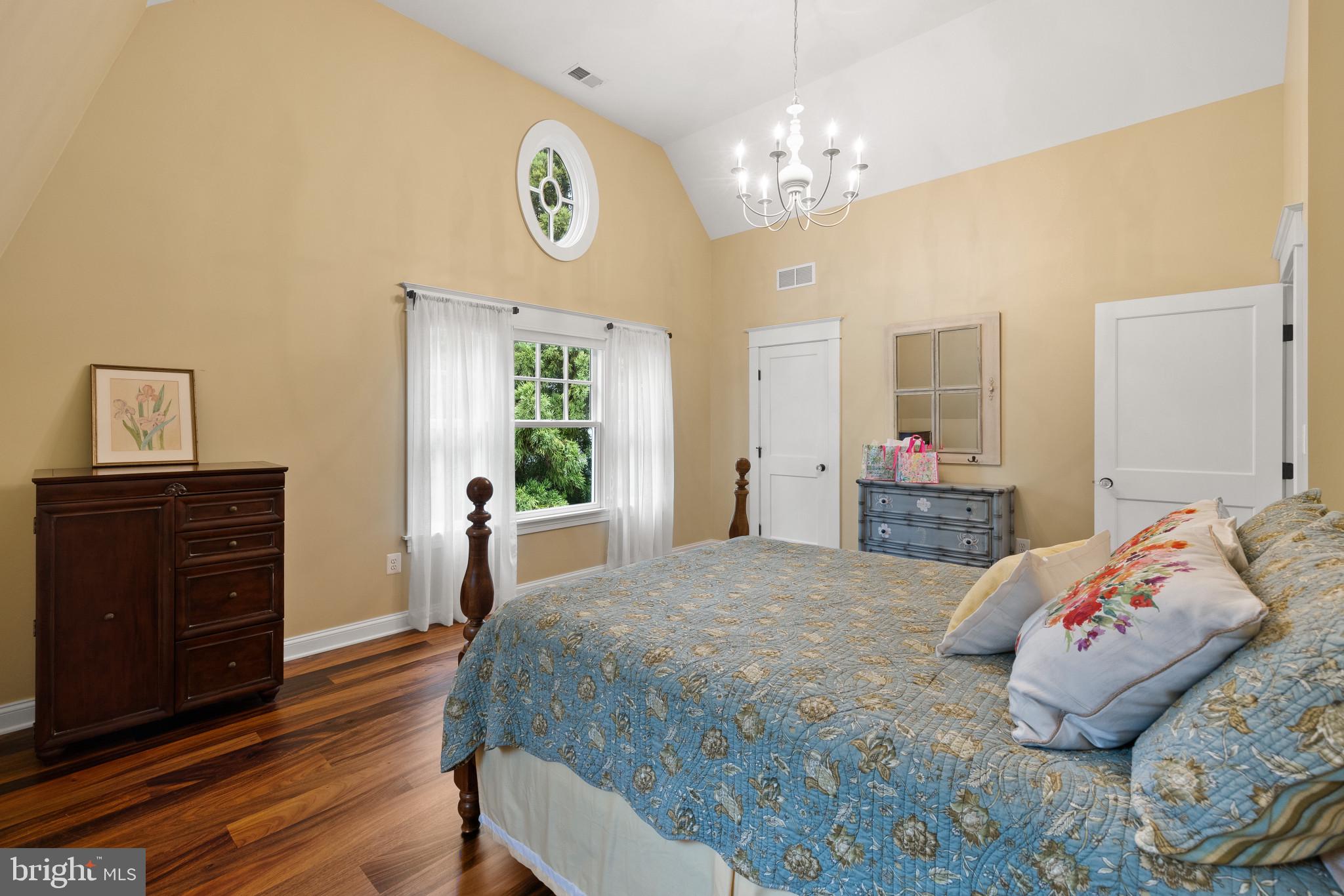 BAY RIDGE - Residential