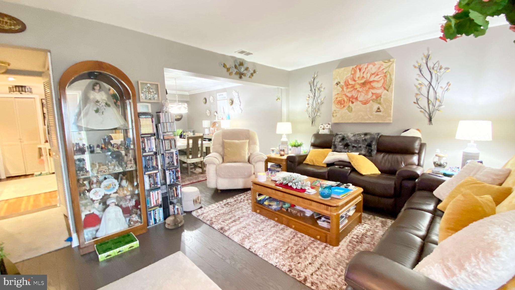 RUMSEY ISLAND - Residential