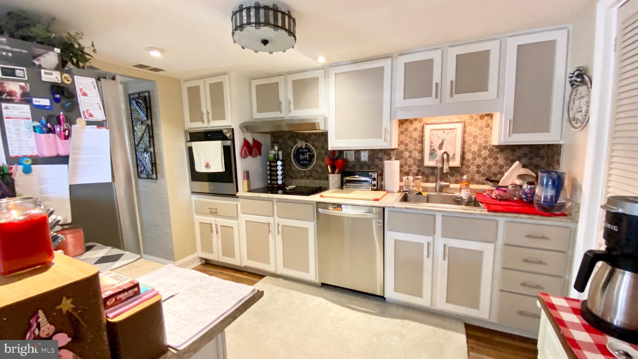 RUMSEY ISLAND - Residential