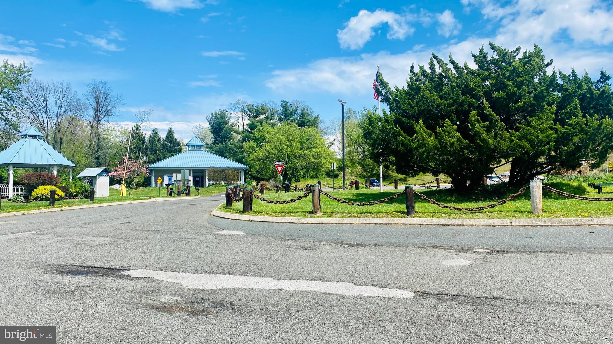 RUMSEY ISLAND - Residential