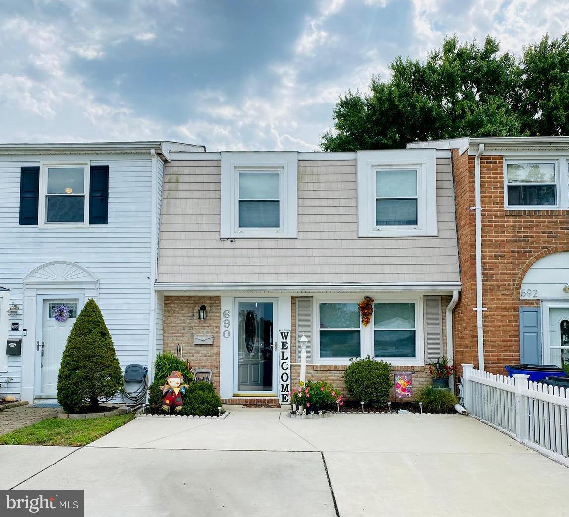 RUMSEY ISLAND - Residential