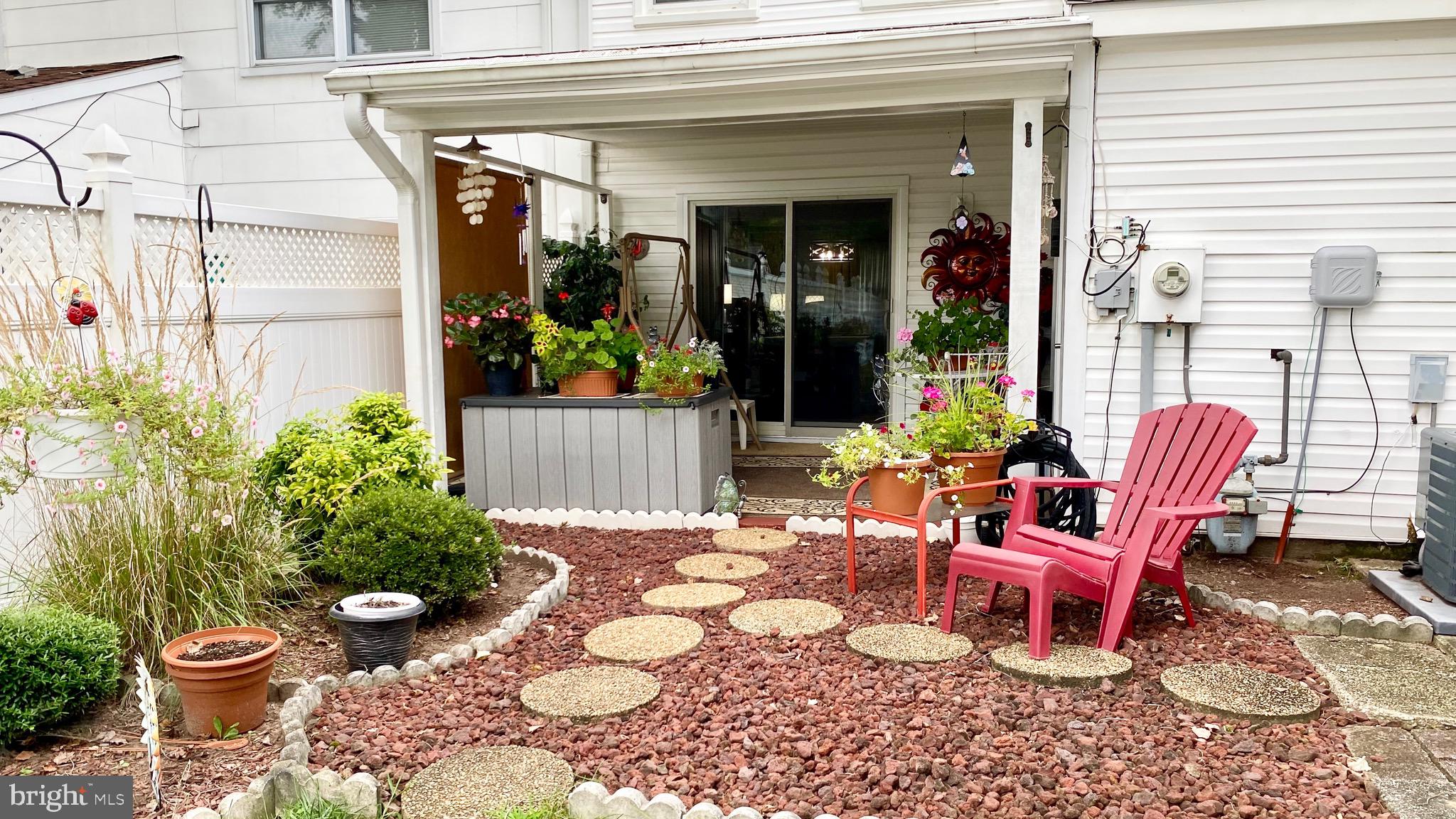 RUMSEY ISLAND - Residential