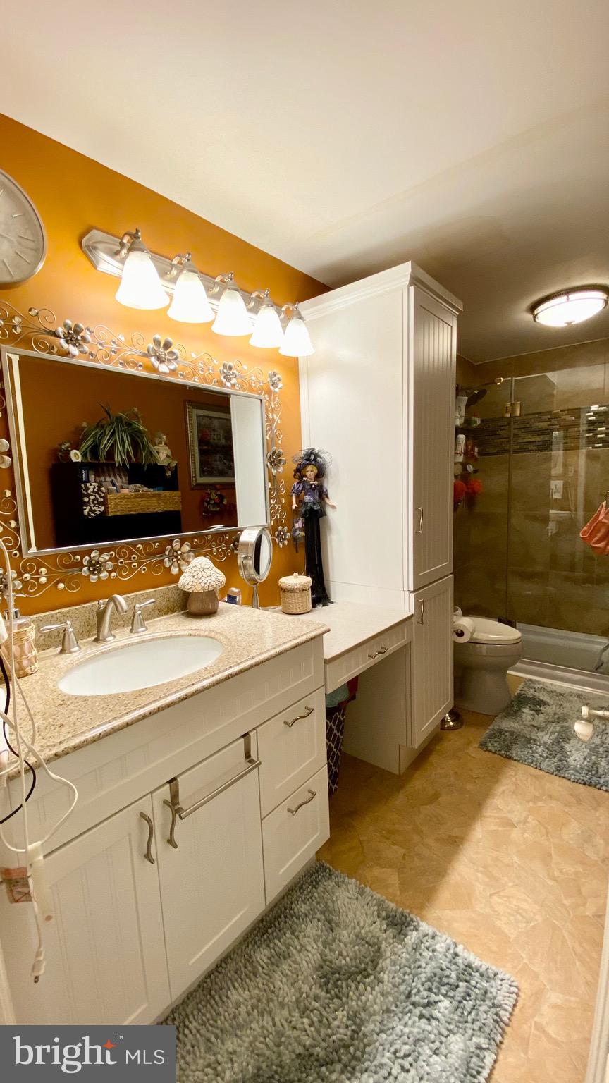 RUMSEY ISLAND - Residential