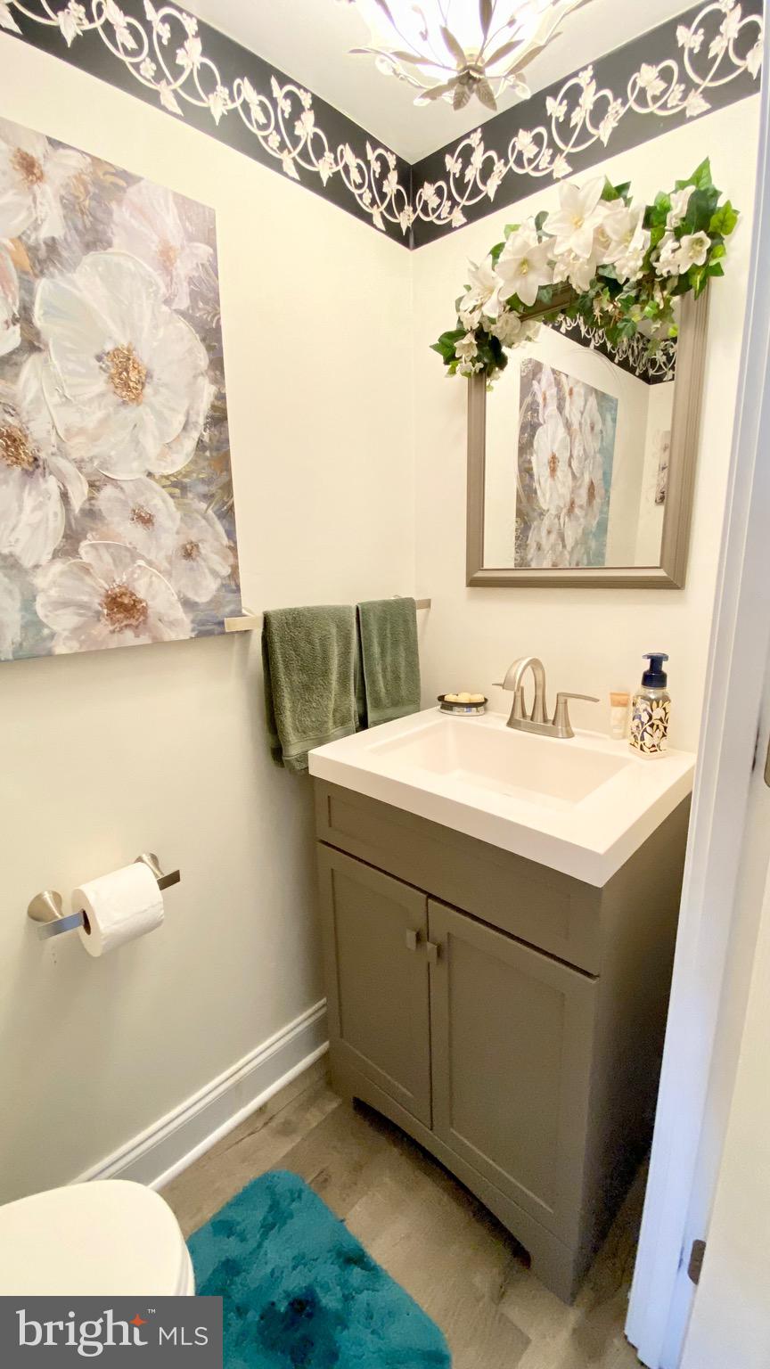 RUMSEY ISLAND - Residential