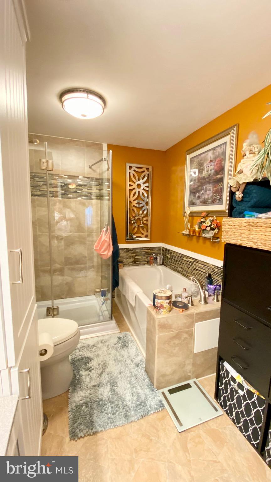 RUMSEY ISLAND - Residential