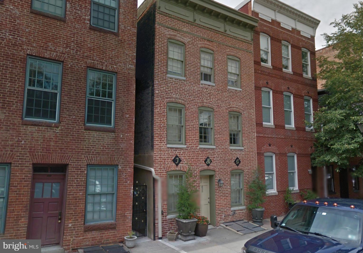 FELLS POINT HISTORIC DISTRICT - Residential Lease