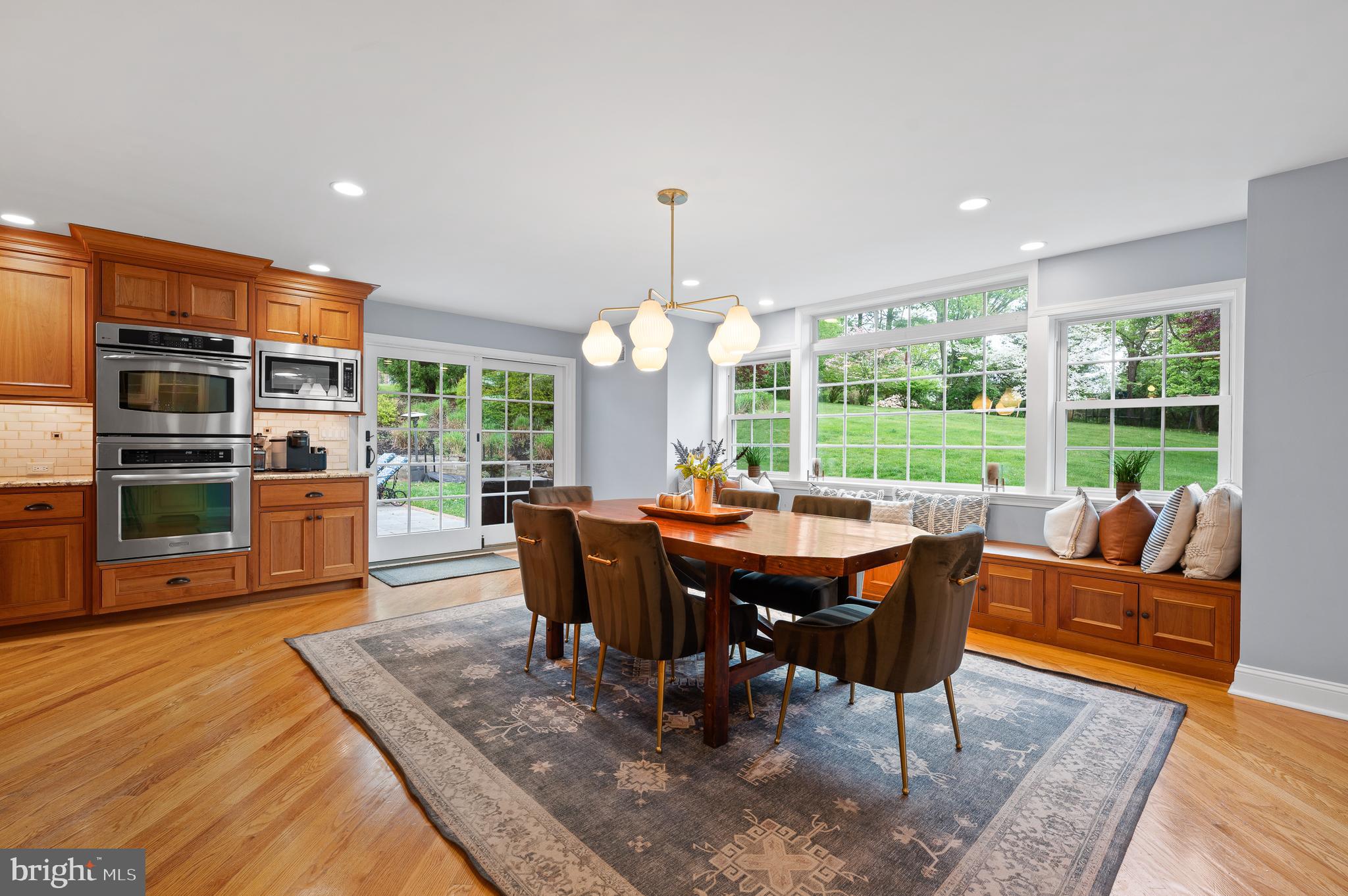 ECHO VALLEY - Residential