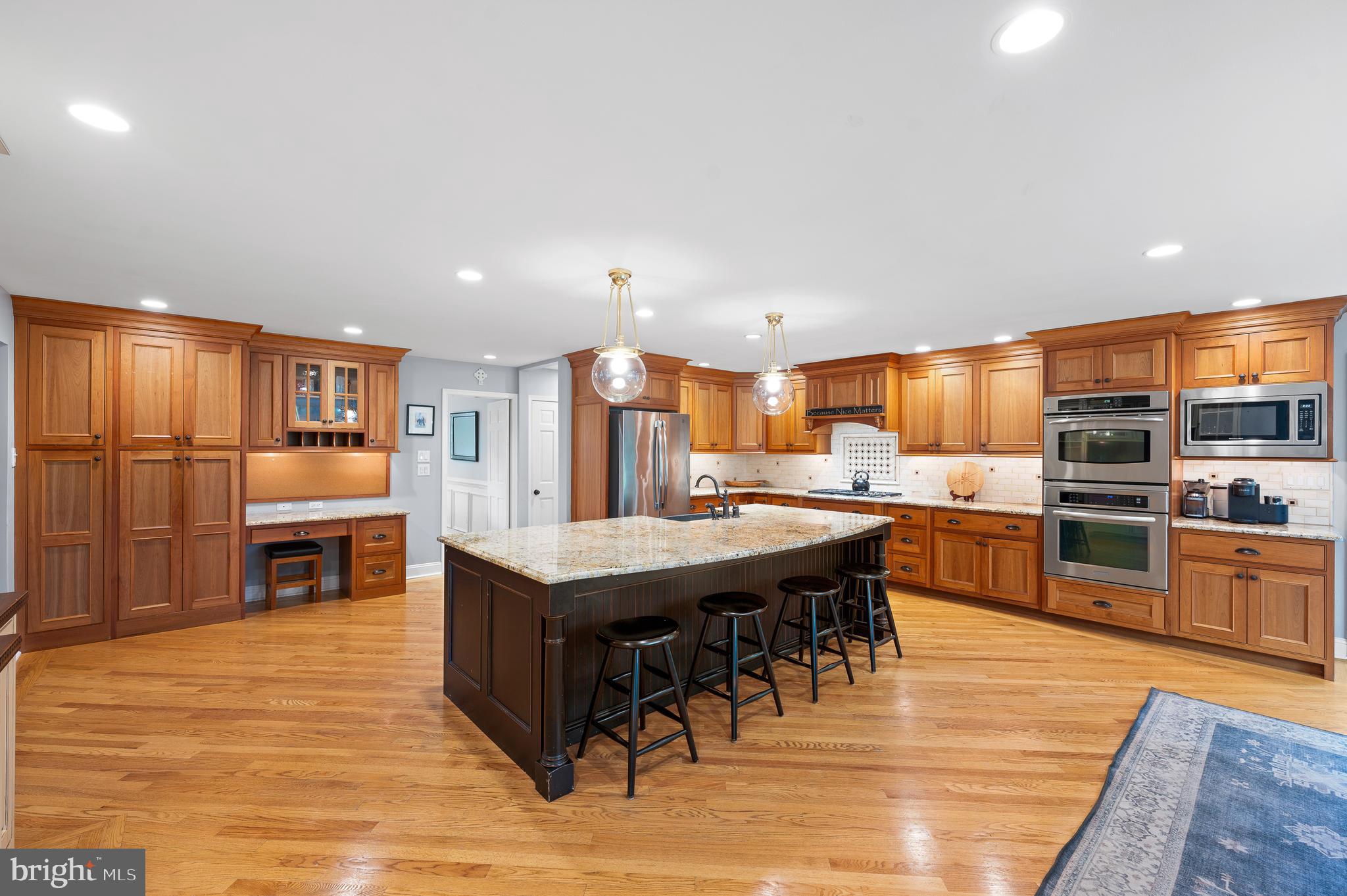 ECHO VALLEY - Residential