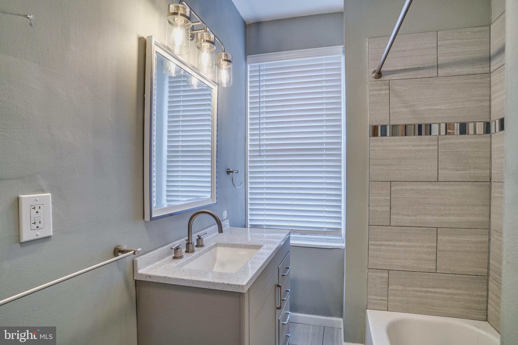 FISHTOWN - Residential Lease