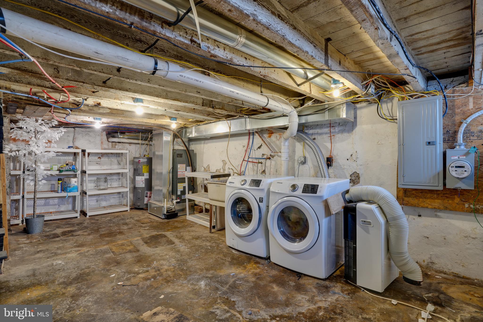 FISHTOWN - Residential Lease