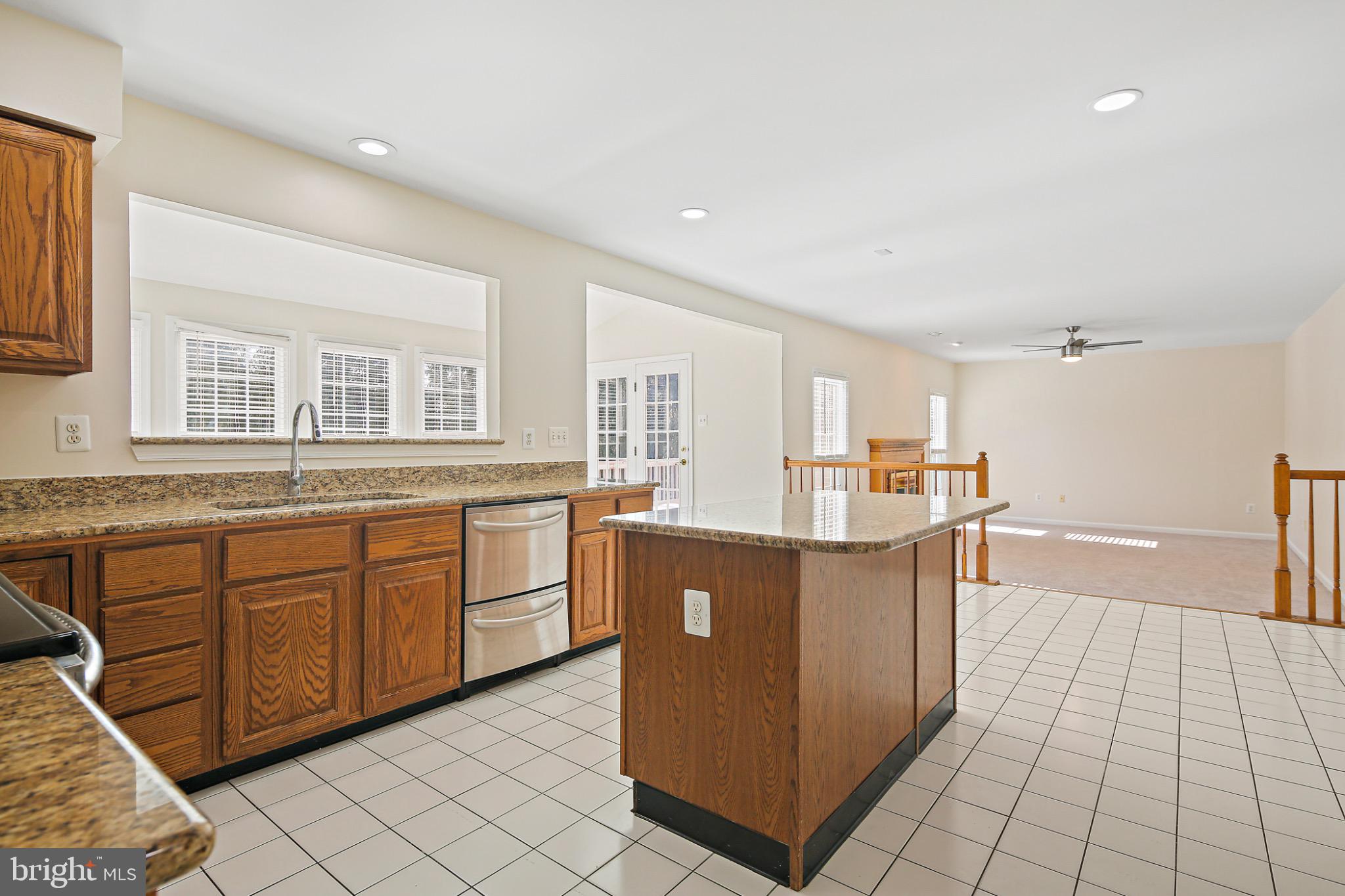 GUNVIEW FARM - Residential