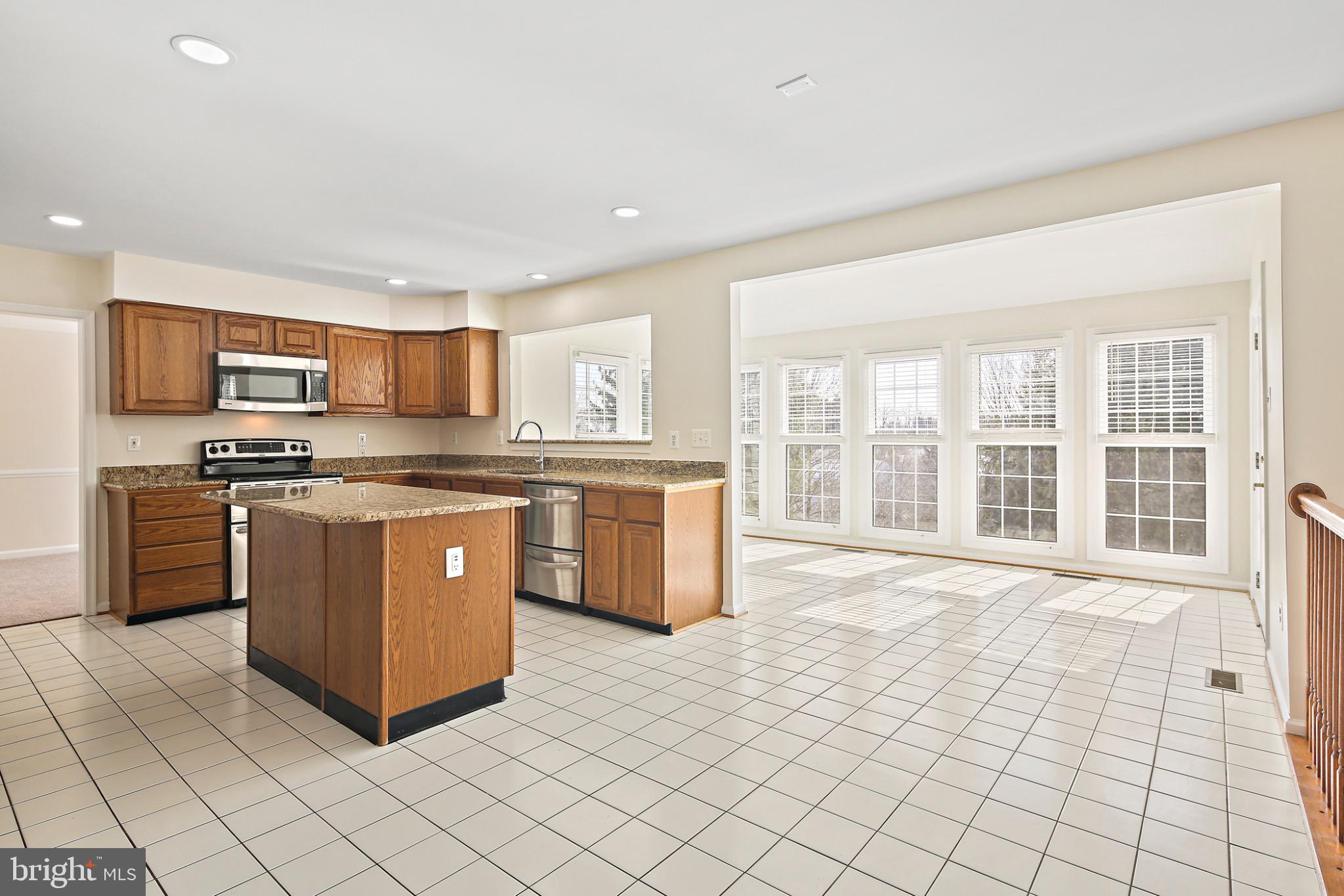 GUNVIEW FARM - Residential