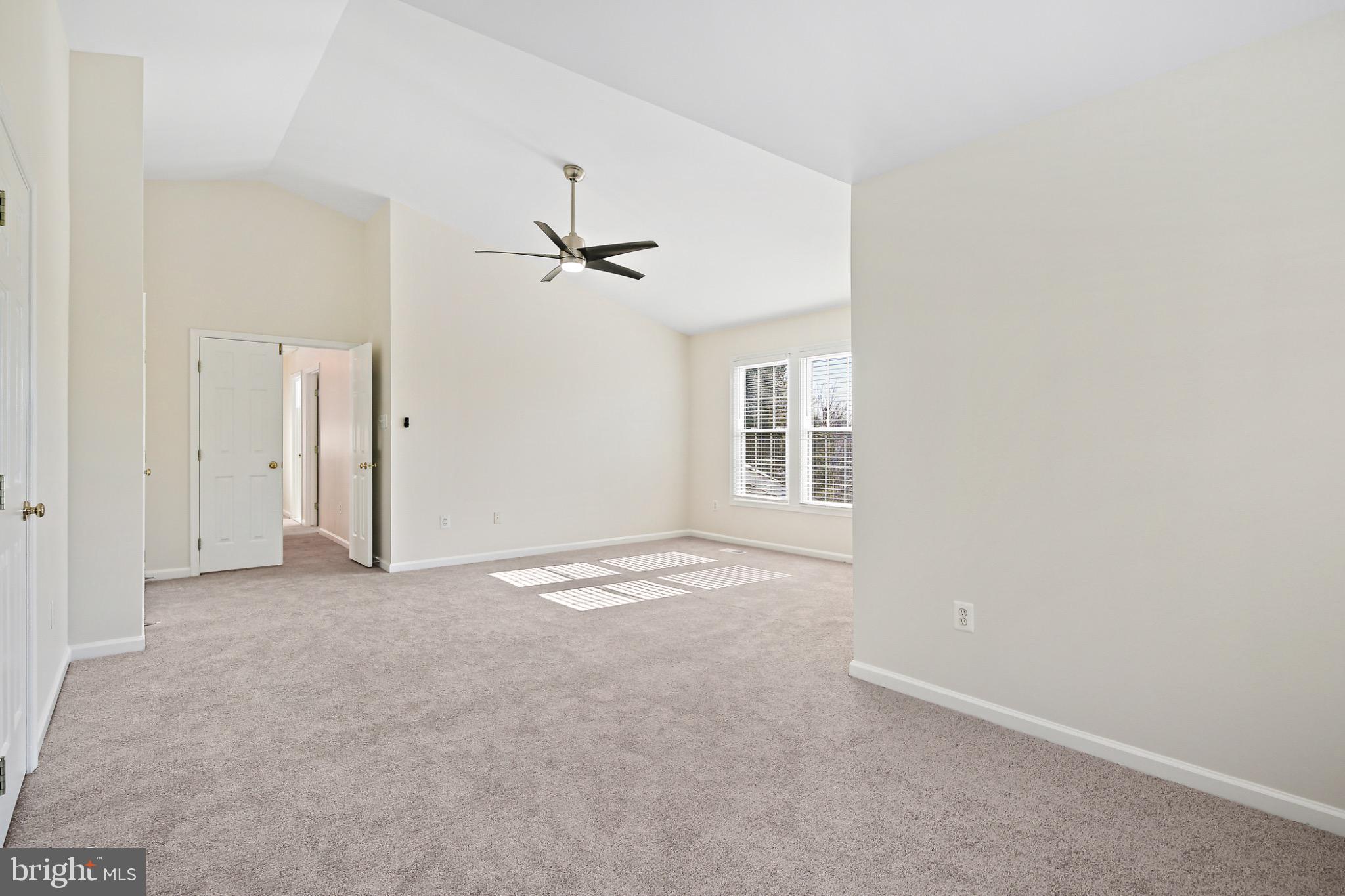 GUNVIEW FARM - Residential