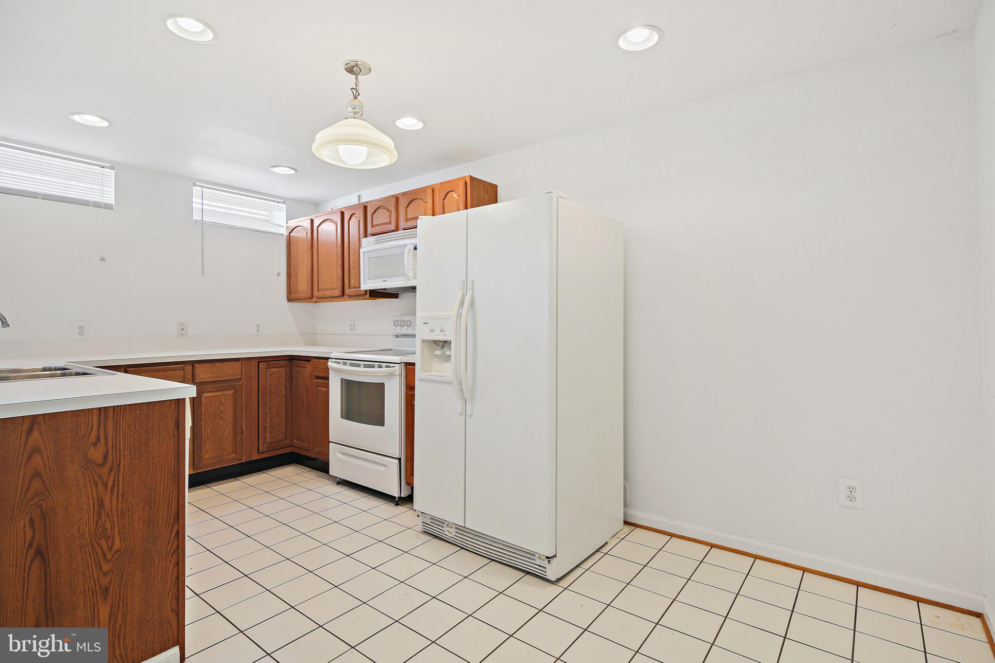 GUNVIEW FARM - Residential