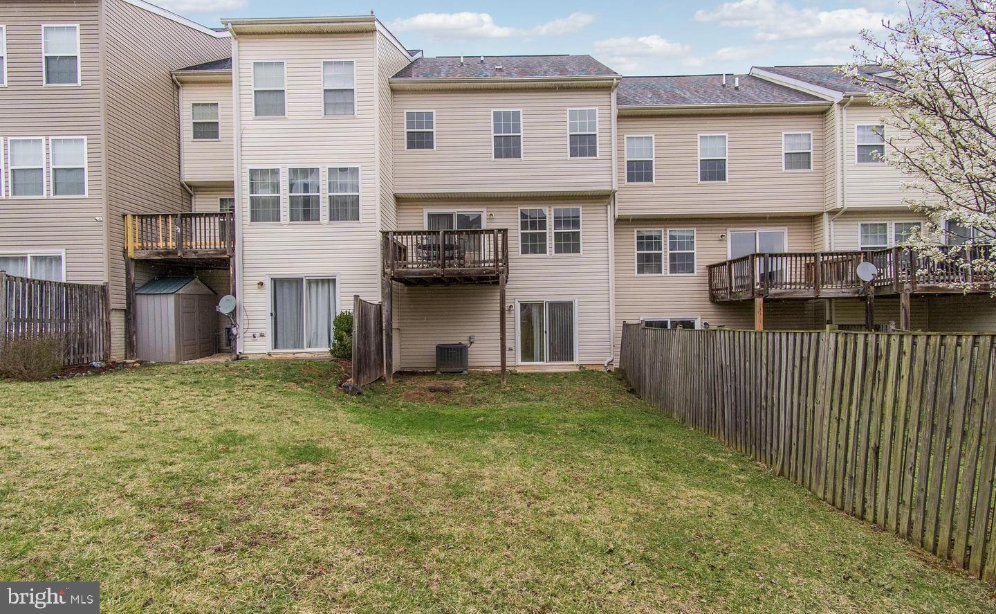 THE GALLERY - Residential Lease