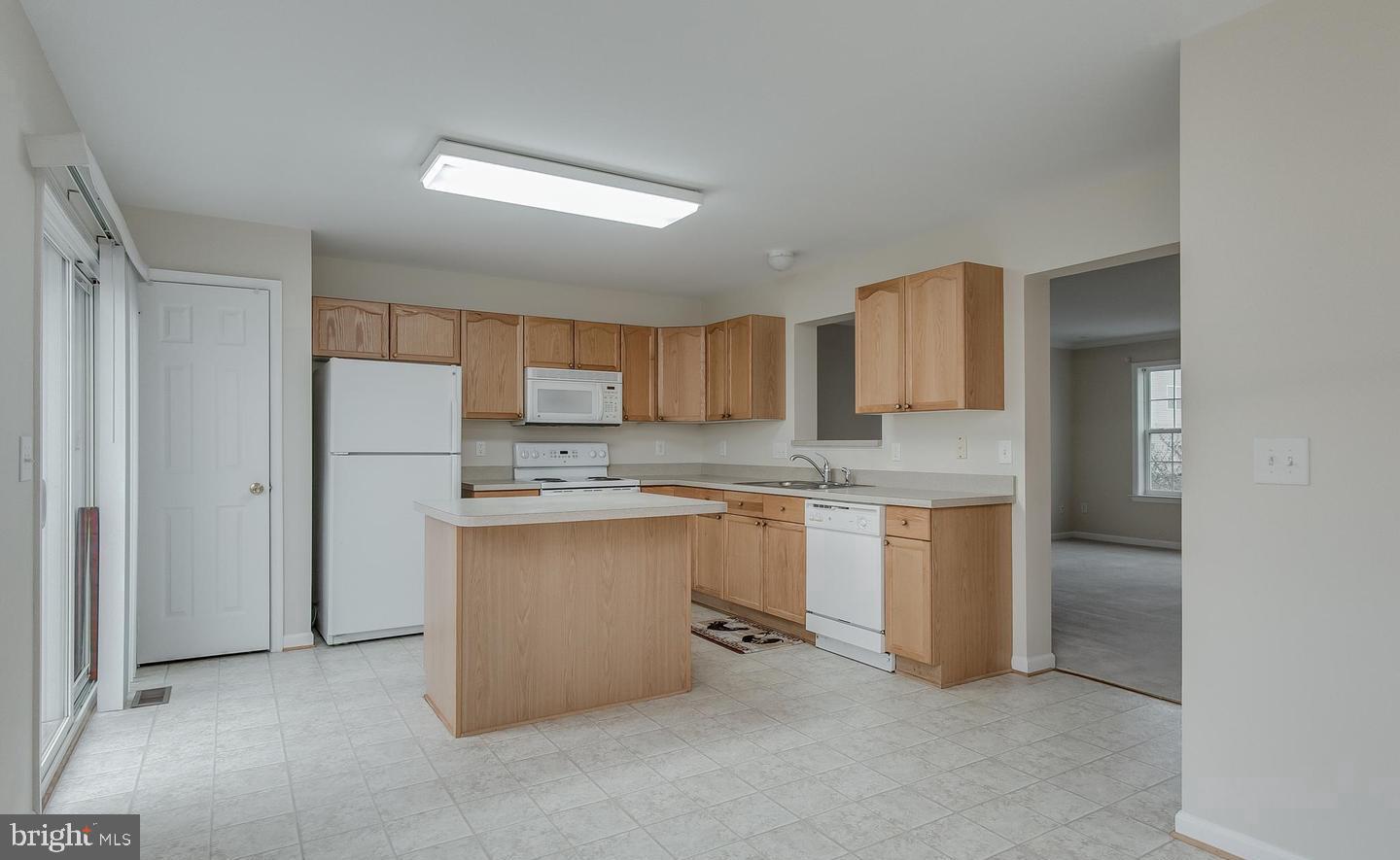 THE GALLERY - Residential Lease