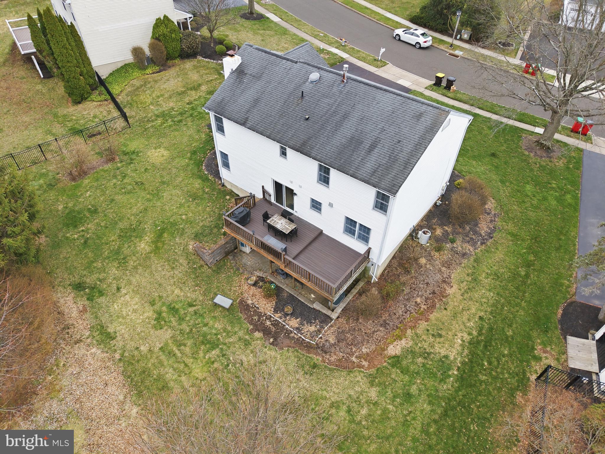 HEATHER KNOLL - Residential