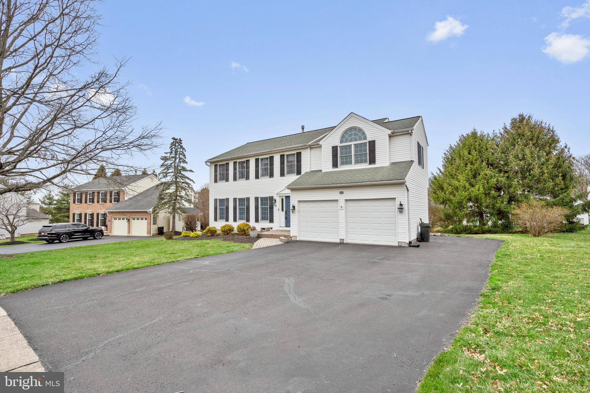 HEATHER KNOLL - Residential