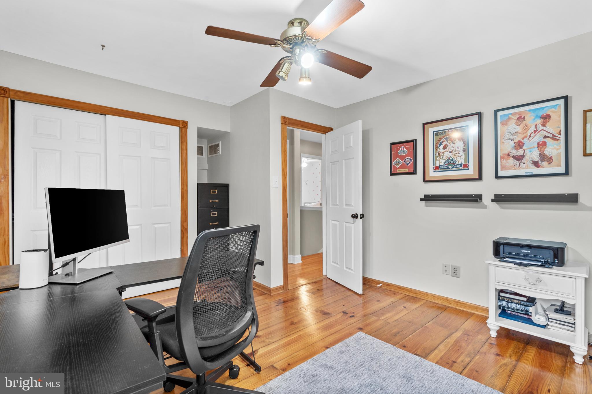 HEATHER KNOLL - Residential