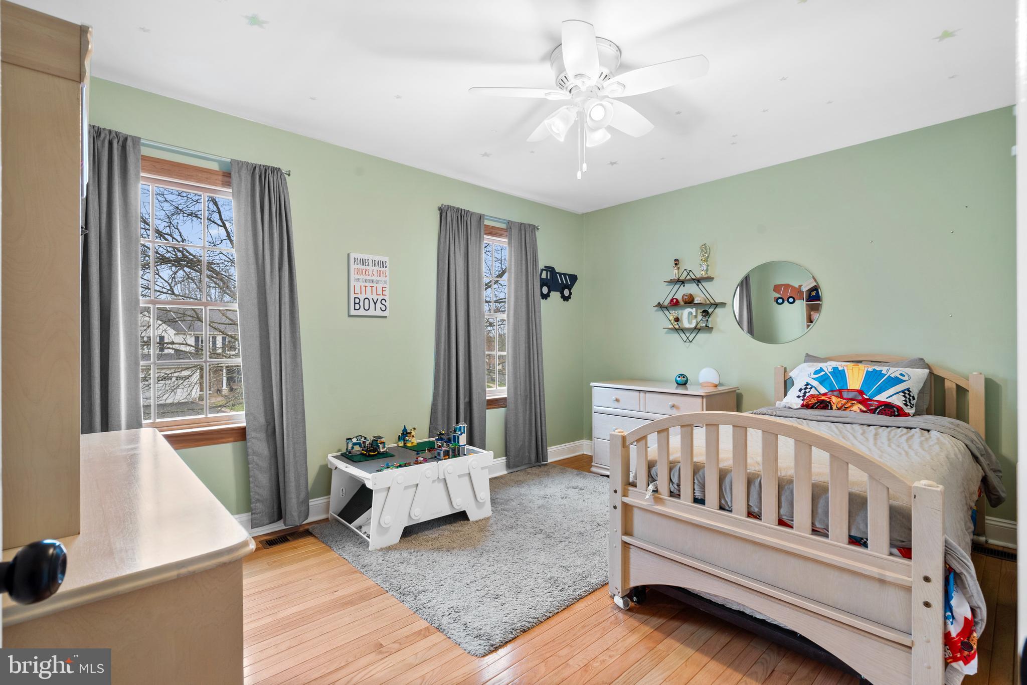 HEATHER KNOLL - Residential