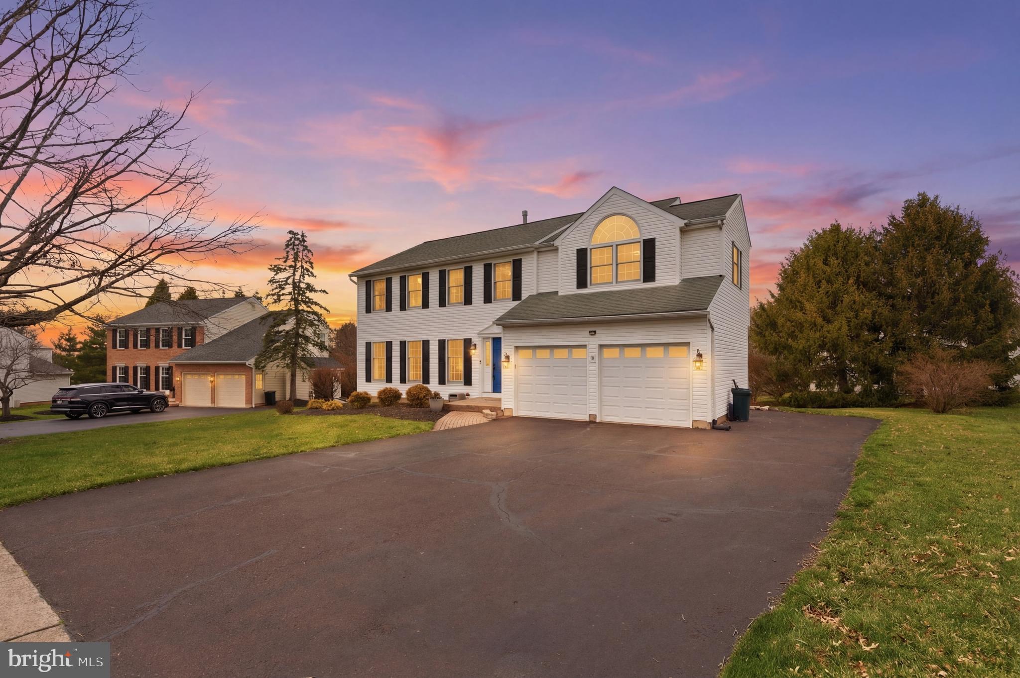 HEATHER KNOLL - Residential