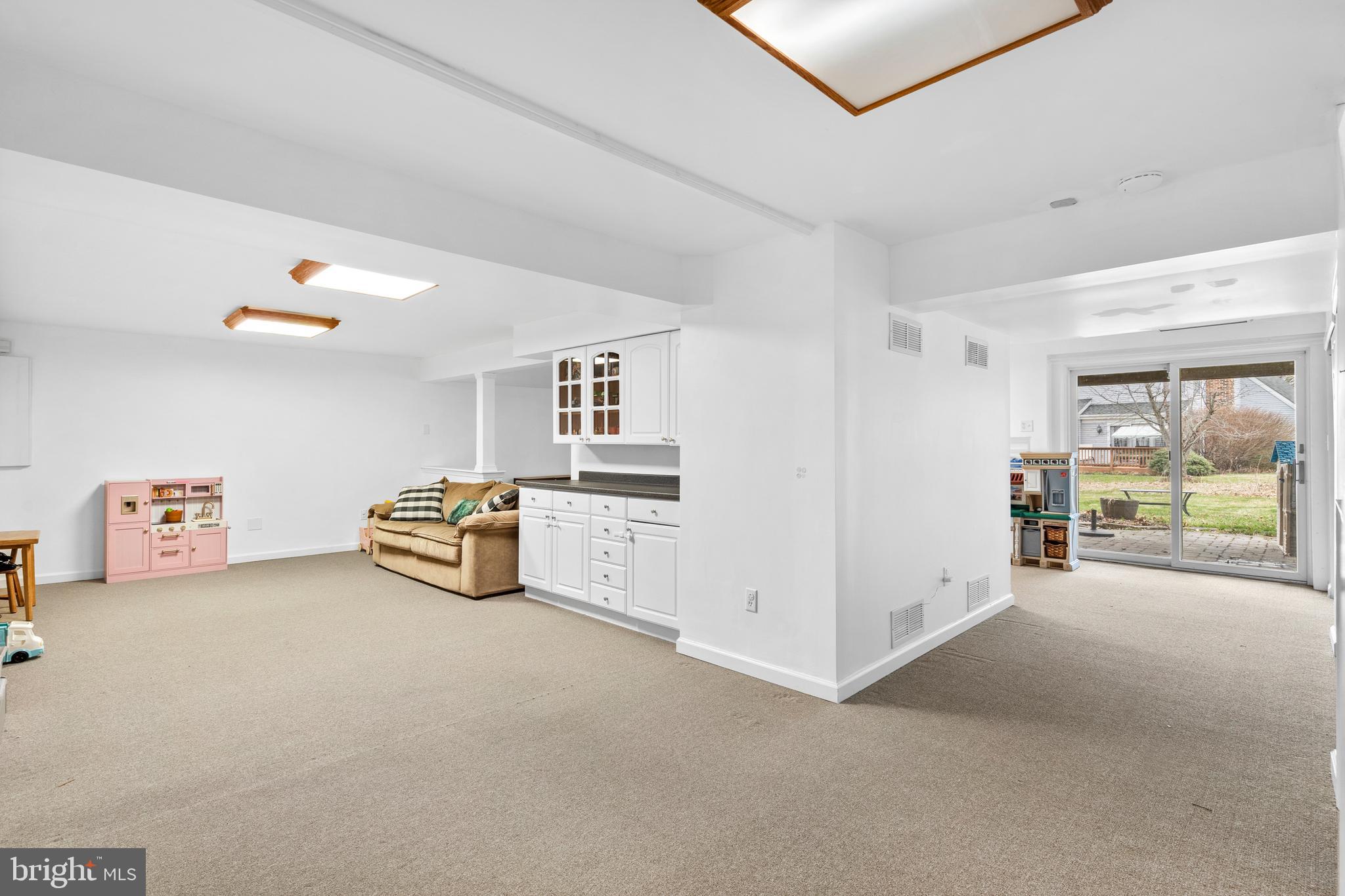 HEATHER KNOLL - Residential