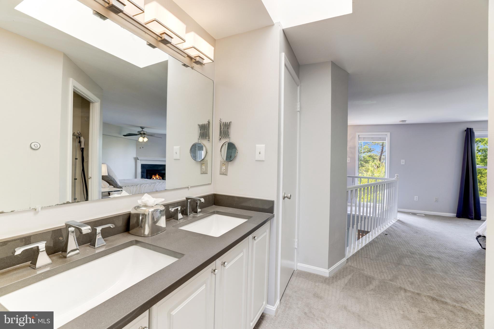 WHISPERHILL - Residential