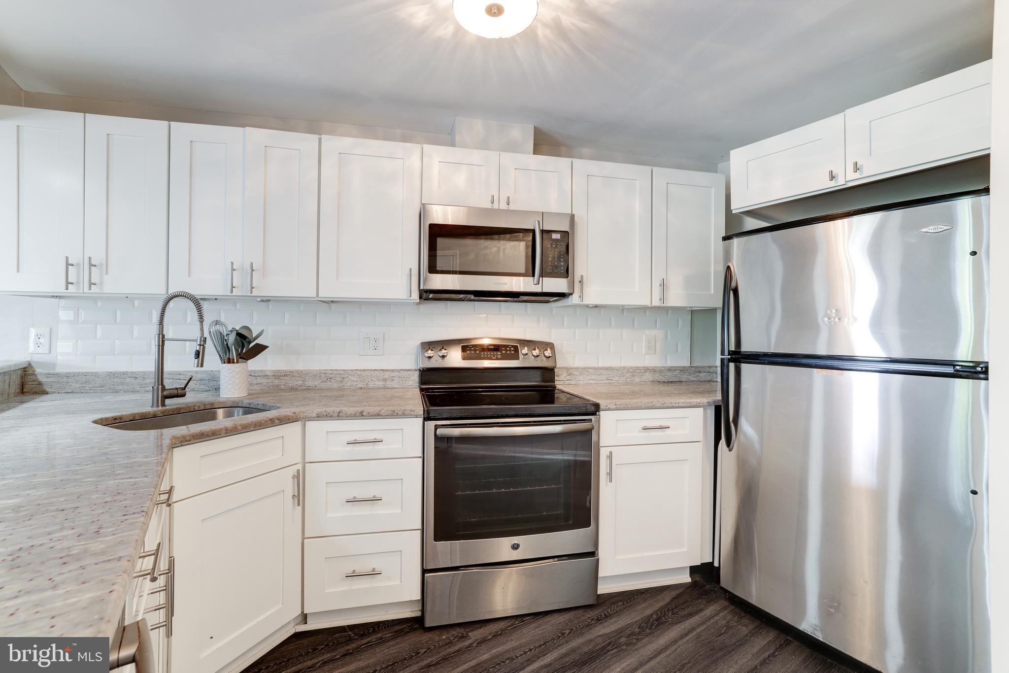 WHISPERHILL - Residential