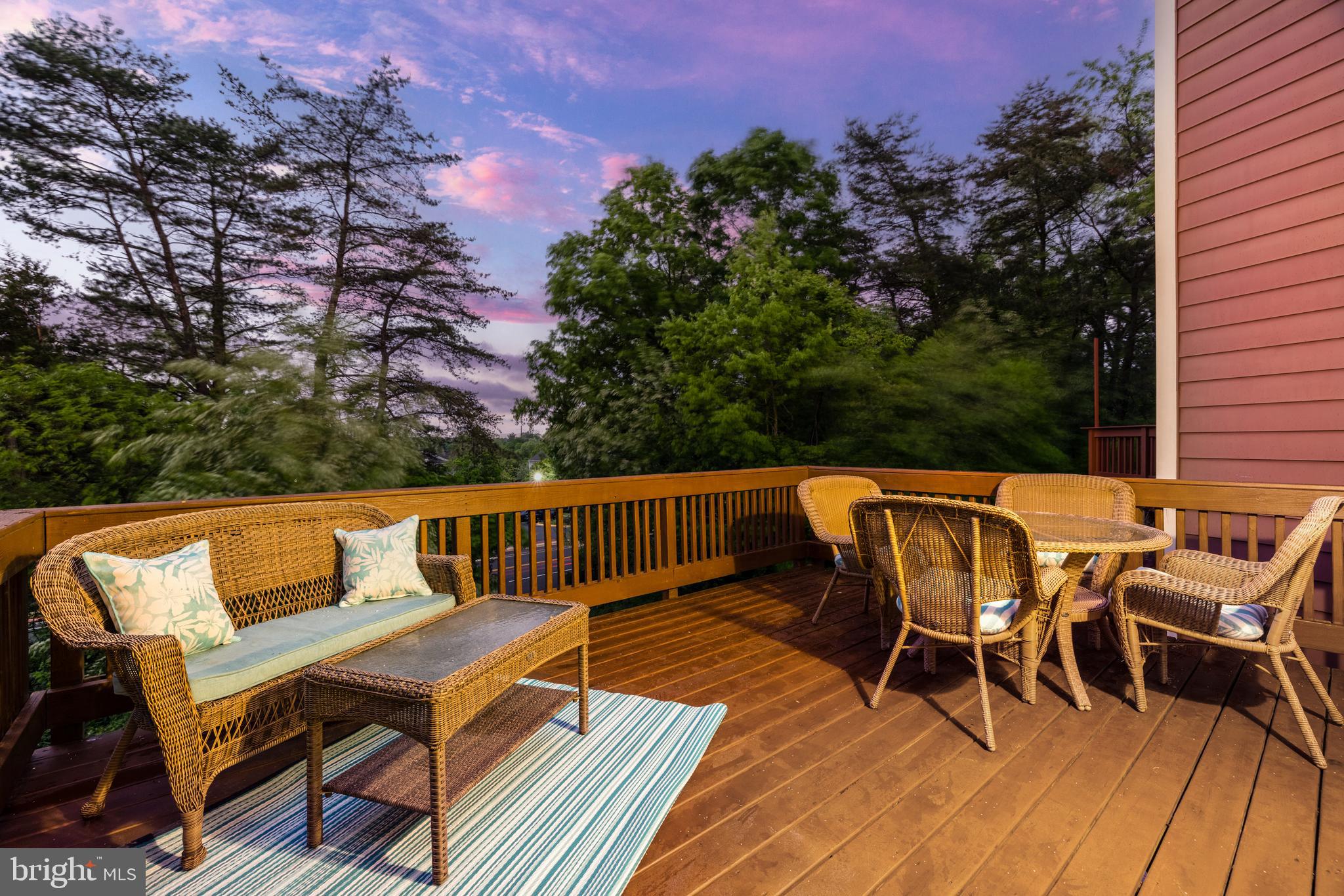 WHISPERHILL - Residential