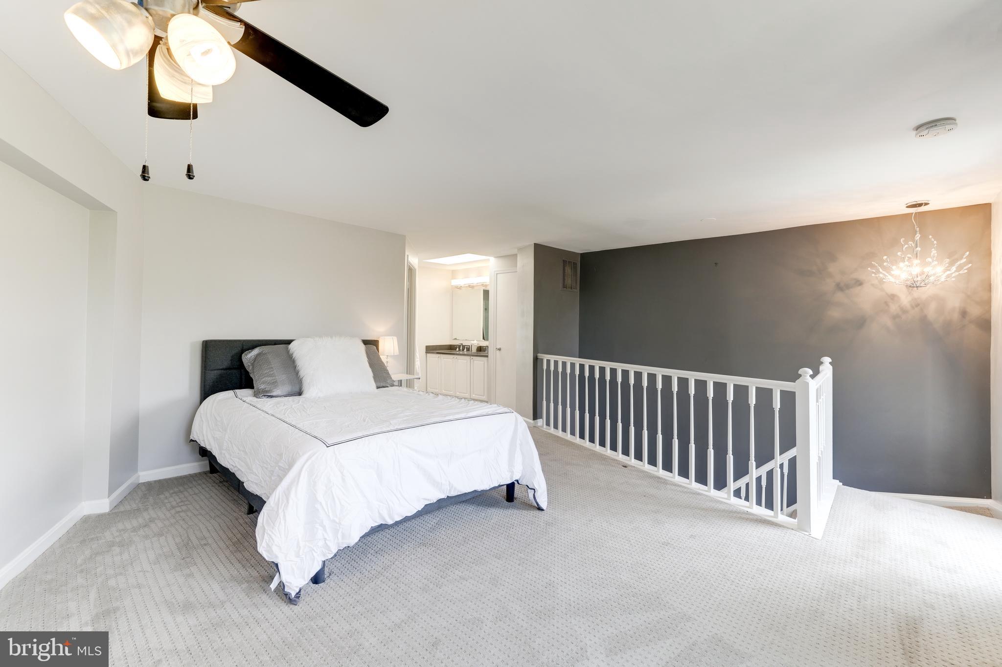 WHISPERHILL - Residential