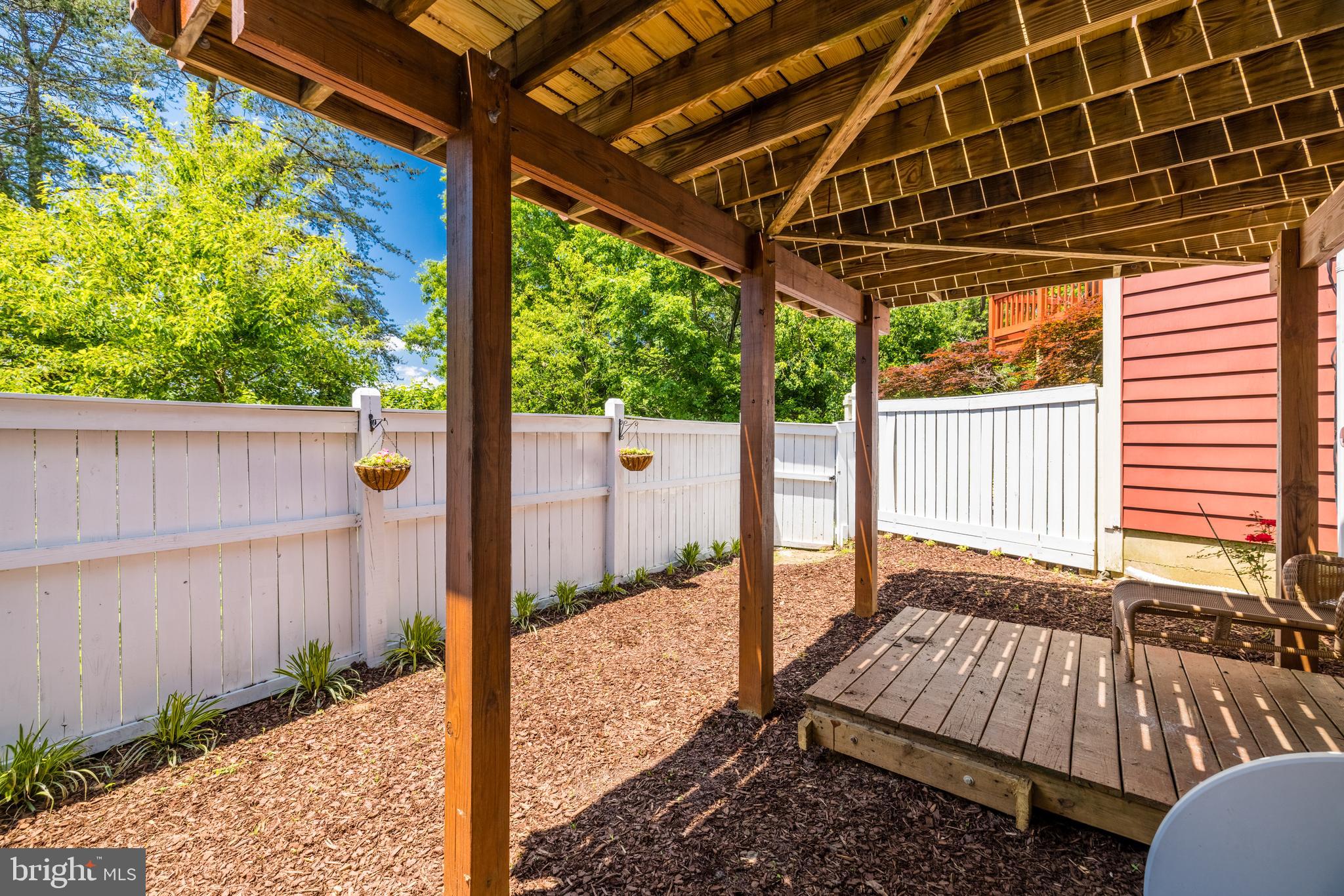 WHISPERHILL - Residential