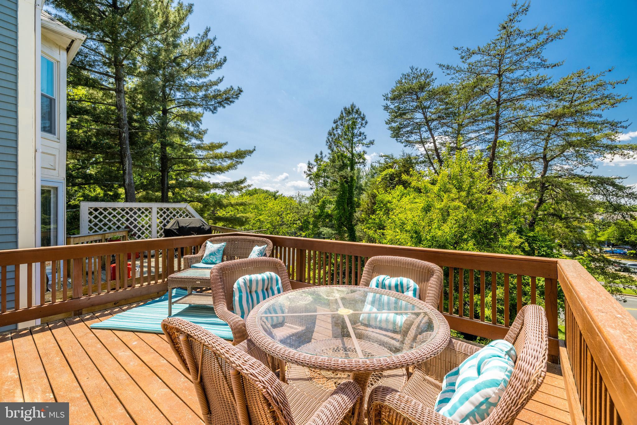 WHISPERHILL - Residential