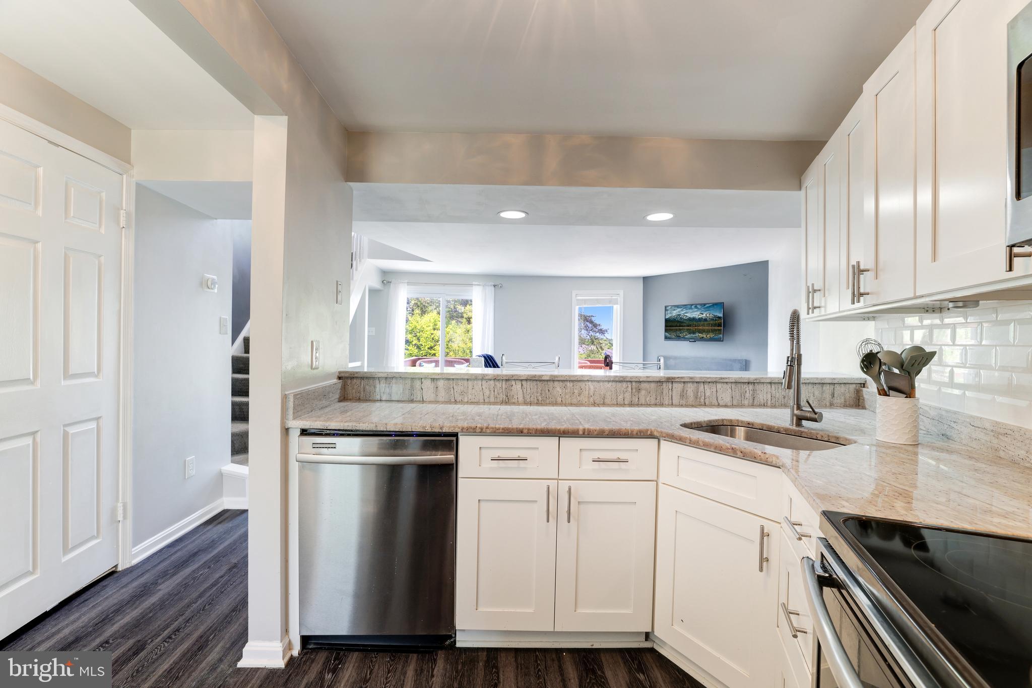 WHISPERHILL - Residential