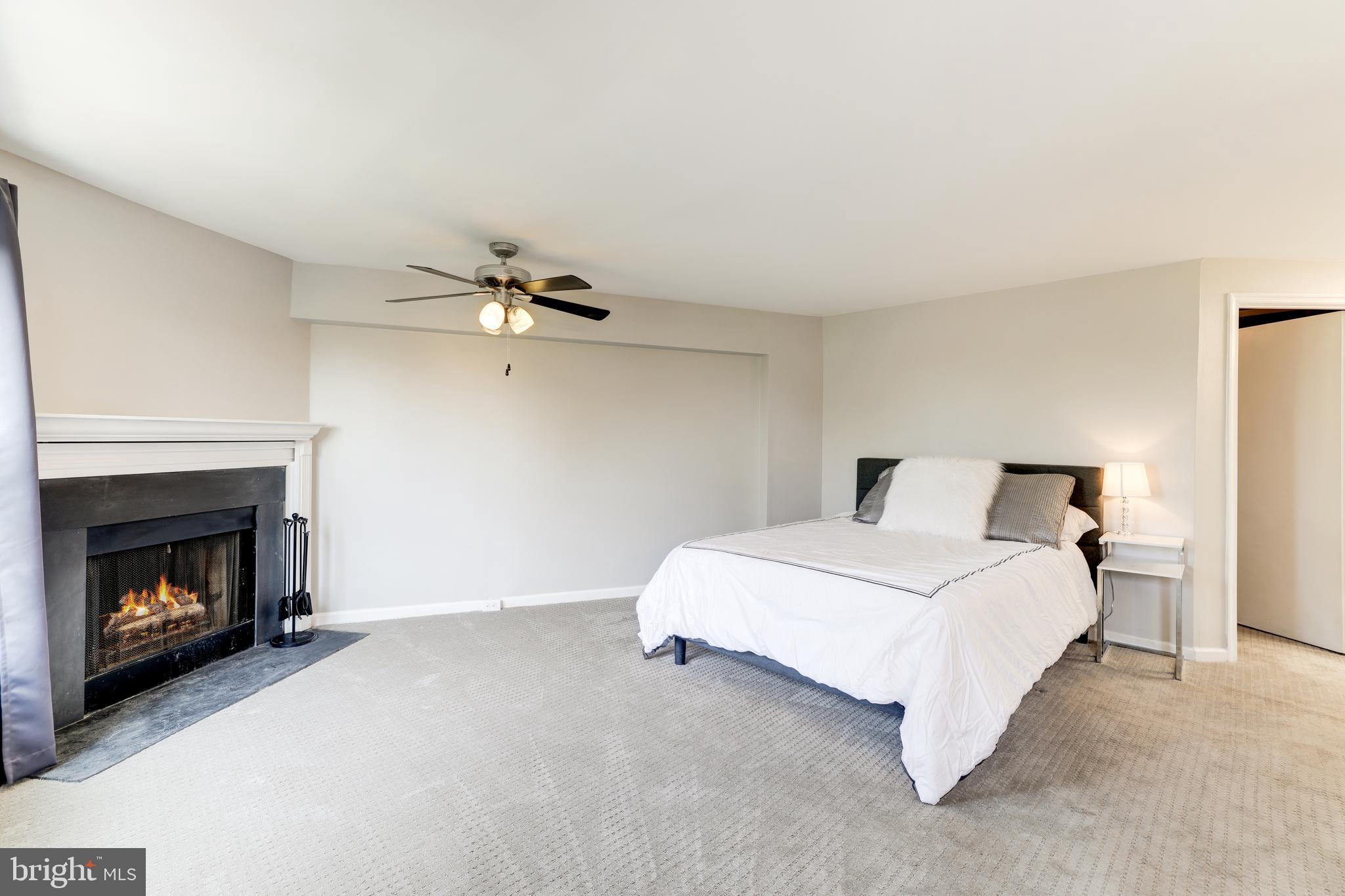 WHISPERHILL - Residential