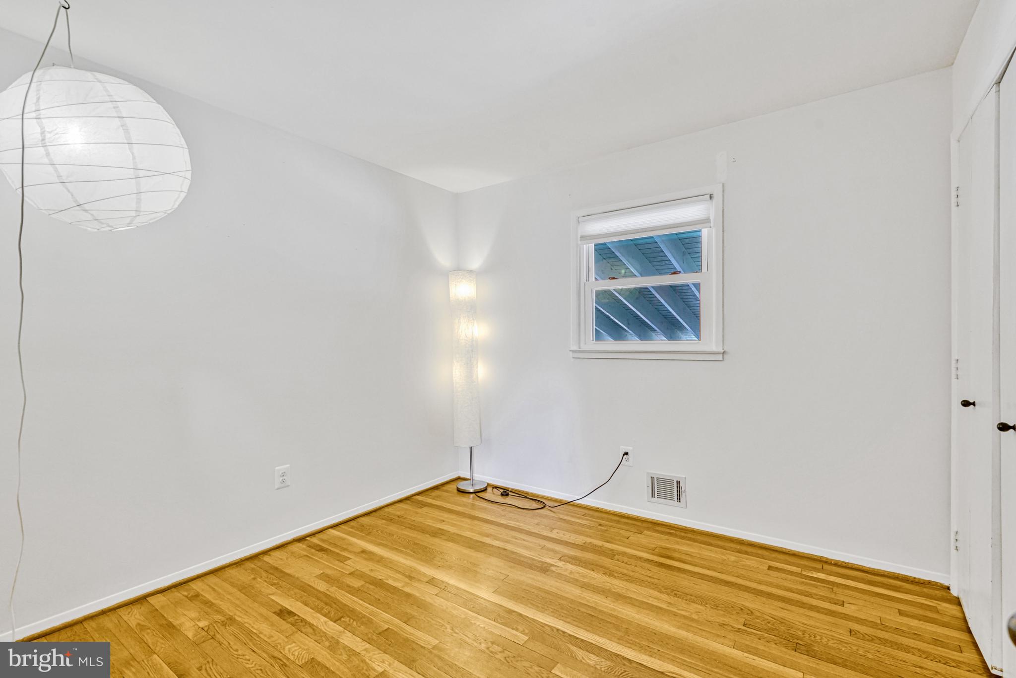 KINGWOOD PARK - Residential