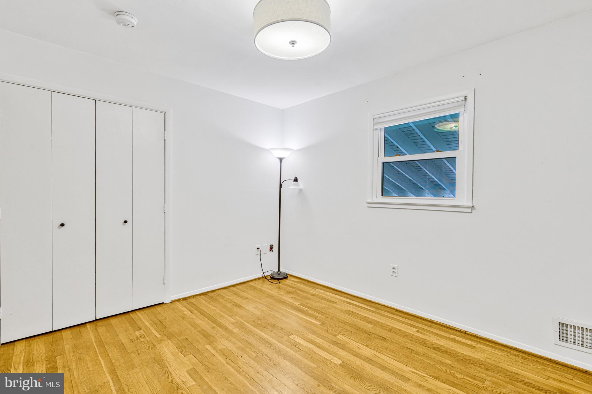 KINGWOOD PARK - Residential