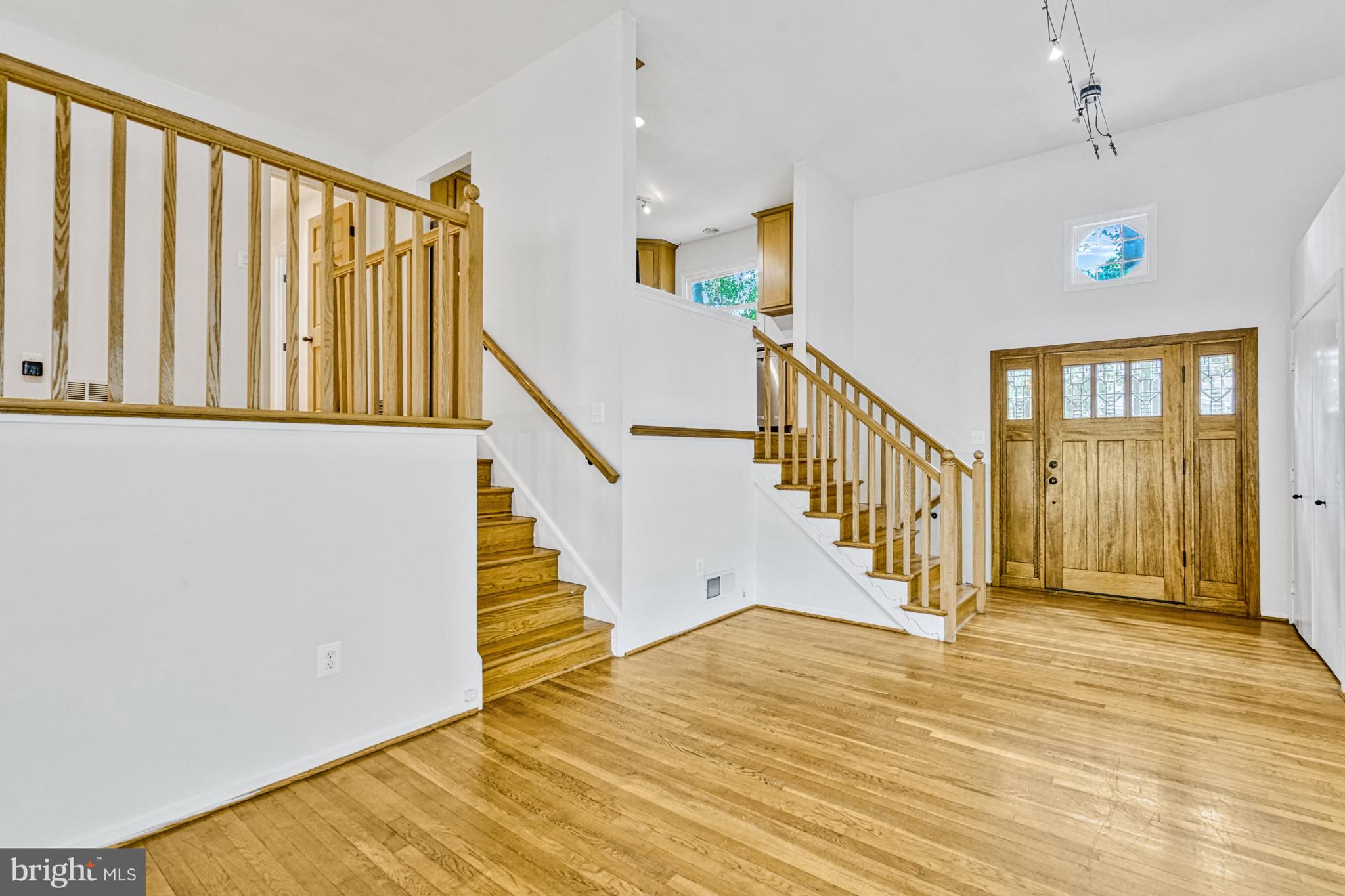 KINGWOOD PARK - Residential