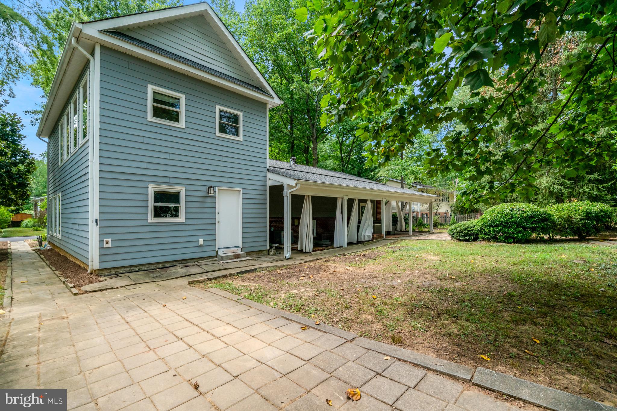 KINGWOOD PARK - Residential