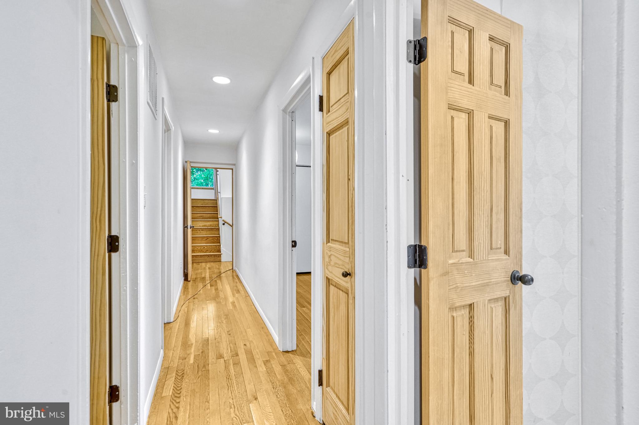 KINGWOOD PARK - Residential