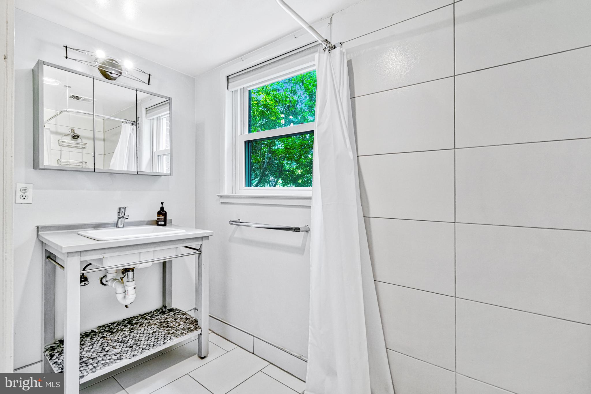 KINGWOOD PARK - Residential