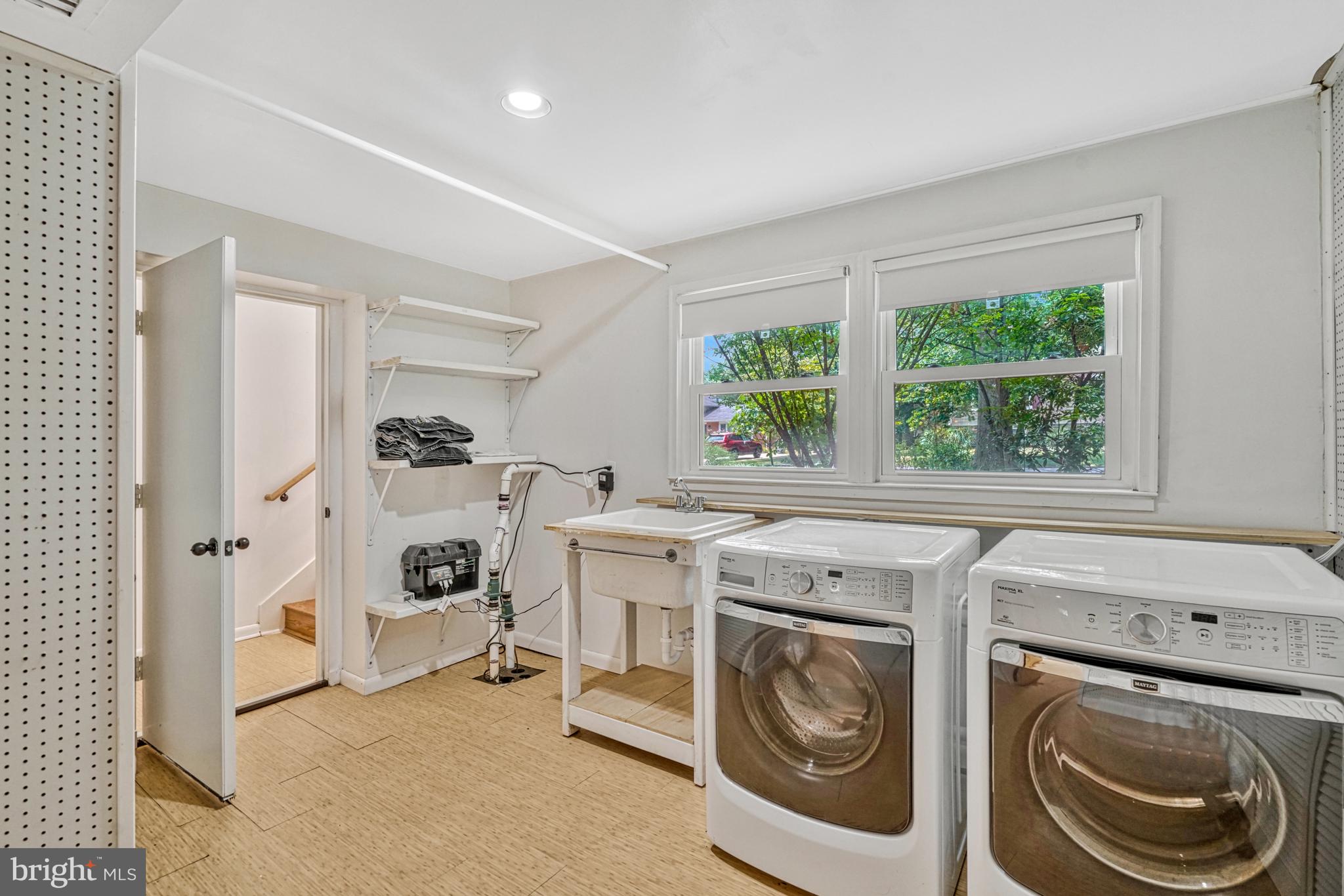 KINGWOOD PARK - Residential