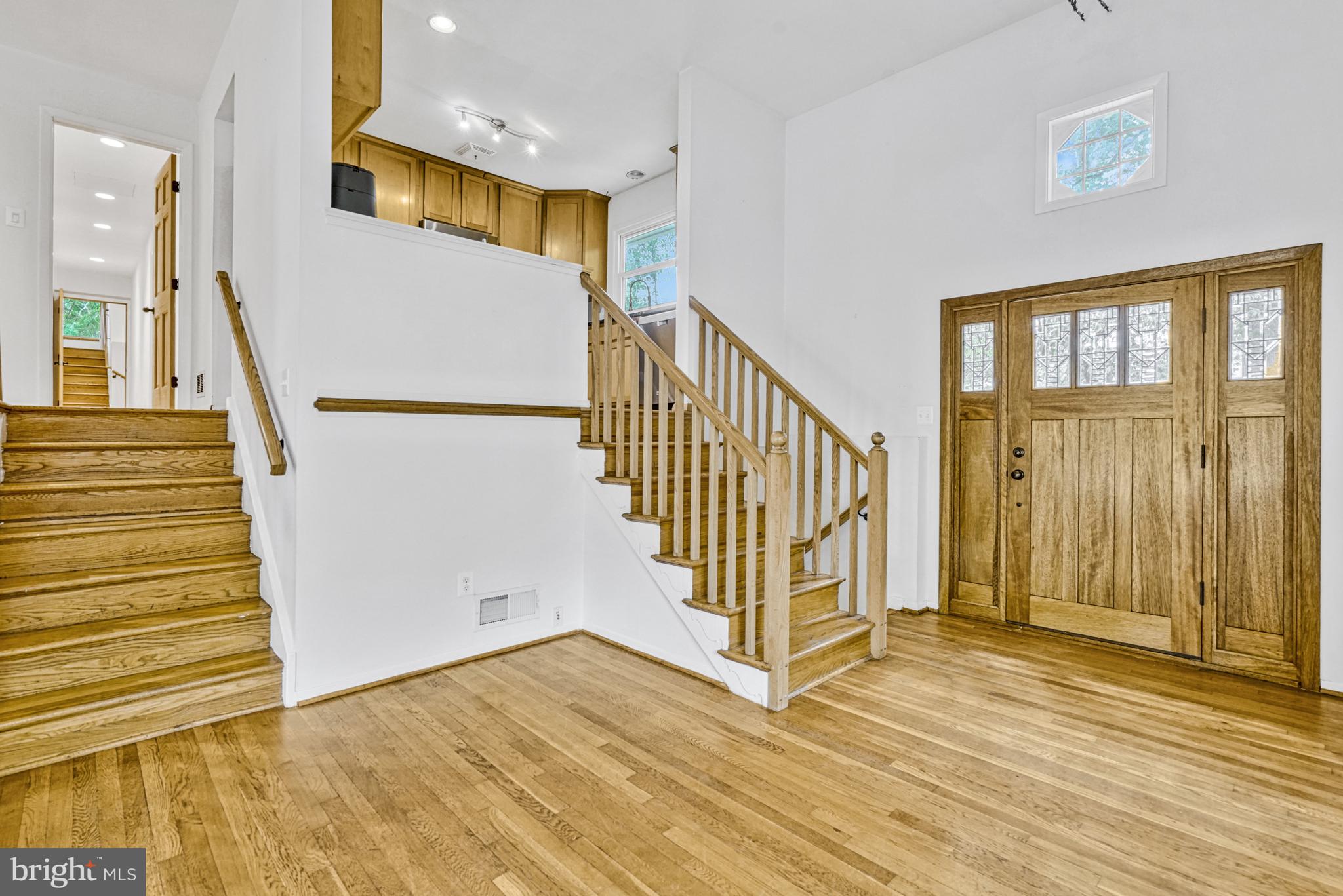 KINGWOOD PARK - Residential